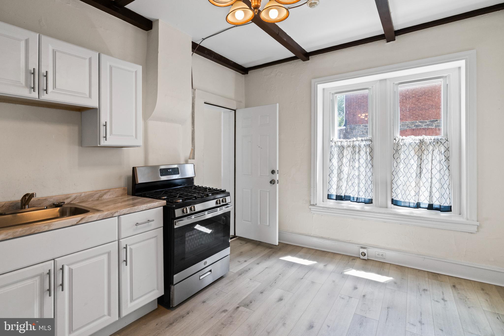 GERMANTOWN (WEST) - Residential