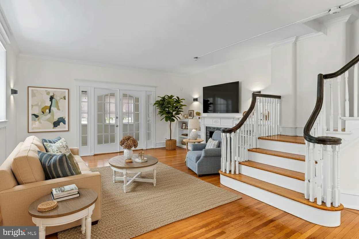 GERMANTOWN (WEST) - Residential