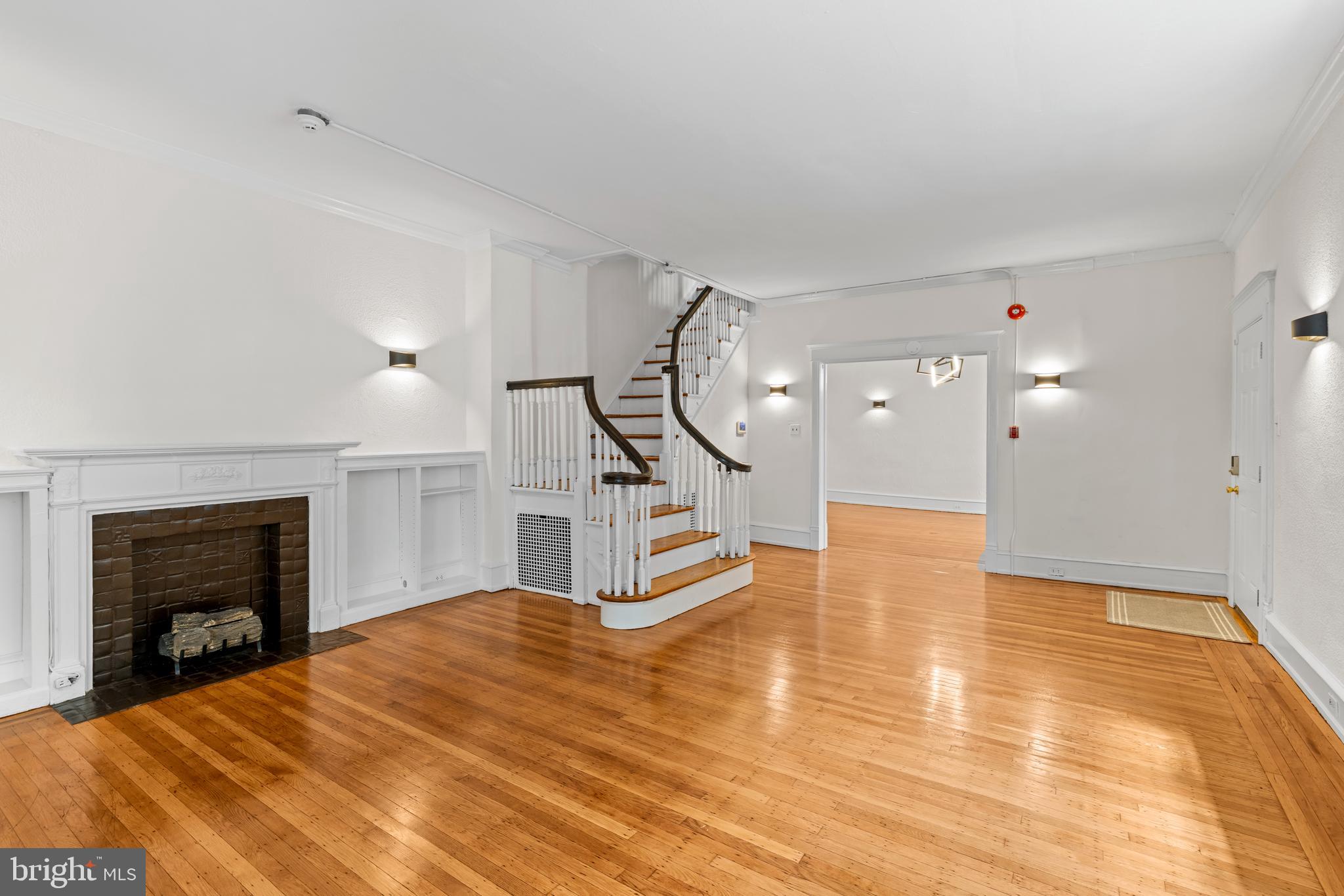 GERMANTOWN (WEST) - Residential