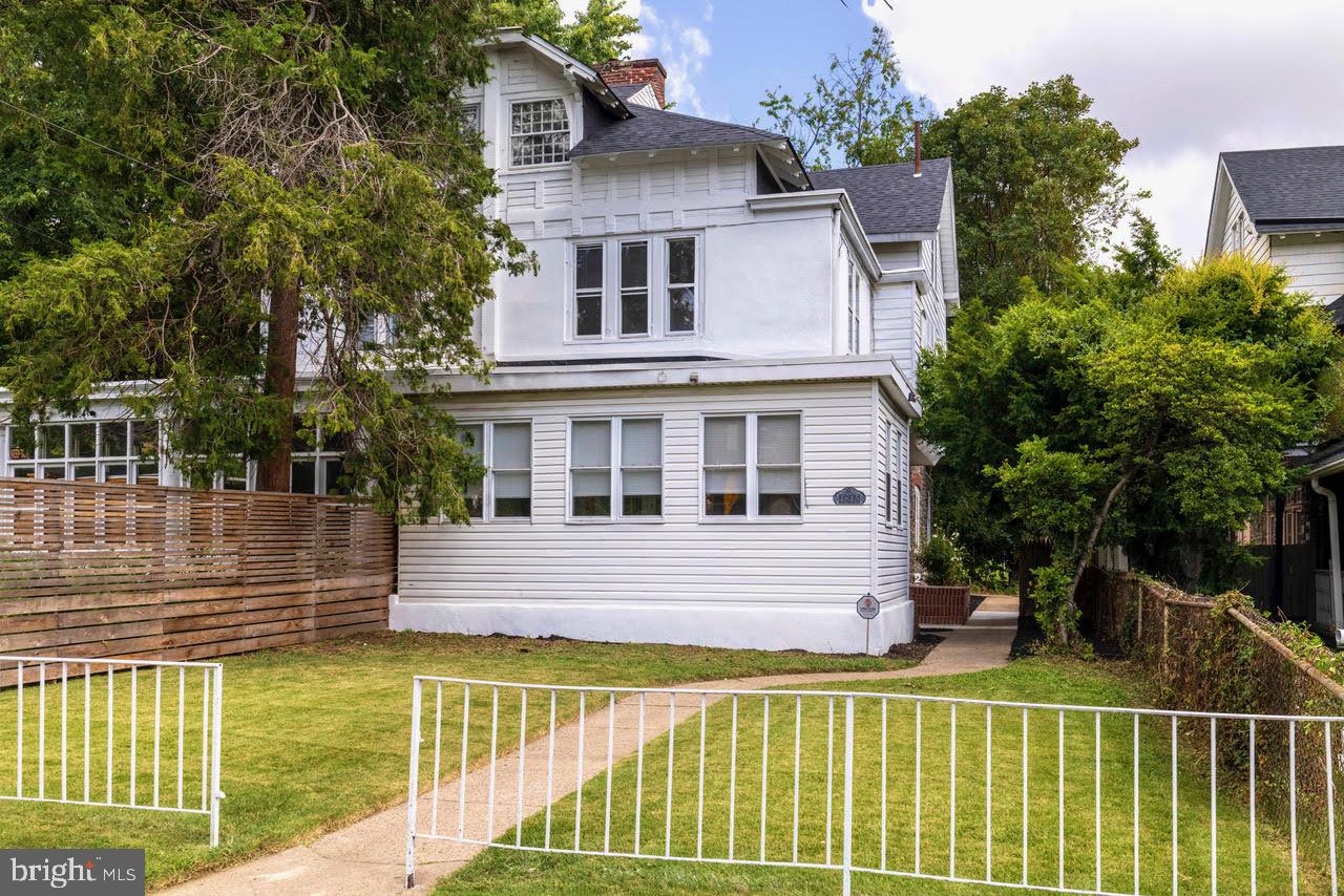 Welcome to this beautifully well maintained Victorian home, offering 6 bedrooms and 3 full baths, located in the vibrant and historic neighborhood of West Germantown. This spacious home seamlessly blends original architectural charm with modern updates, including a brand new GOODMAN HVAC system installed August 2025, an updated kitchen, and main level laundry setup. Original hardwood floors, and custom built-ins throughout. The classic design elements like the Georgian-style staircase, enclosed front porch, and rear service stairs speak to the home's rich character. The home also features a decorative fireplace that adds warmth and period charm to the living space, and a Jack and Jill bedroom suite on the second floor. You'll also enjoy a front yard and a generously sized, fenced-in backyard ideal for entertaining, gardening, or quiet relaxation. The full basement provides ample space for storage, a workshop, or future expansion, and the home is situated on a wide street with easy parking.
Perfectly positioned just minutes from local attractions, shopping, dining, and with easy access to public transportation, this home also offers a quick commute to Center City via the nearby Roosevelt Expressway. Enjoy close proximity to Happy Hollow Playground, Fairhill Park, and a rich collection of historic landmarks. Schedule your appointment today!