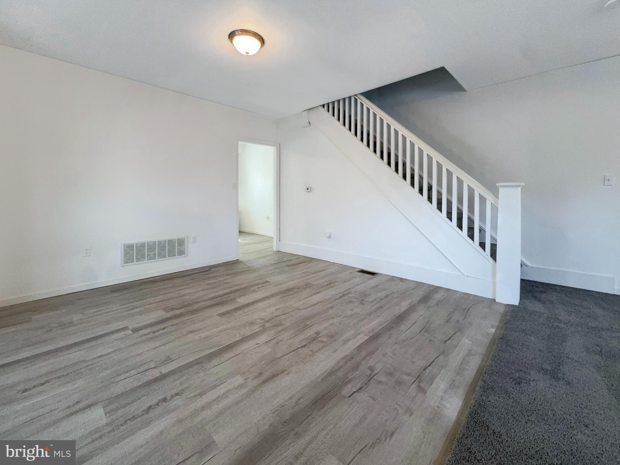 708 HIGH ST N