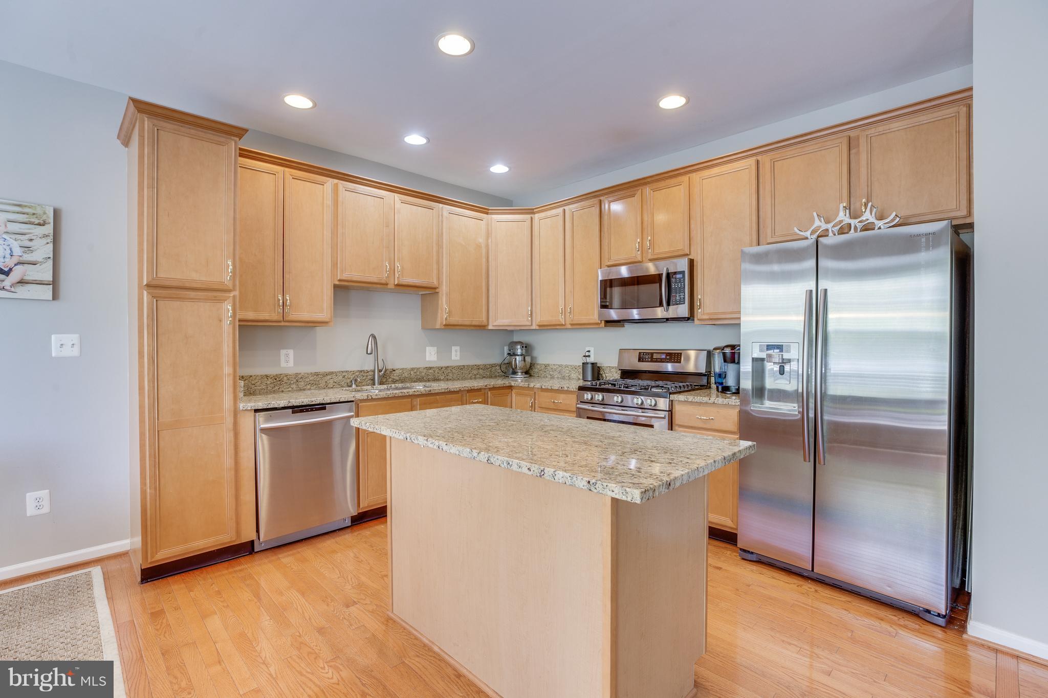 BELMONT LAND BAY - Residential Lease