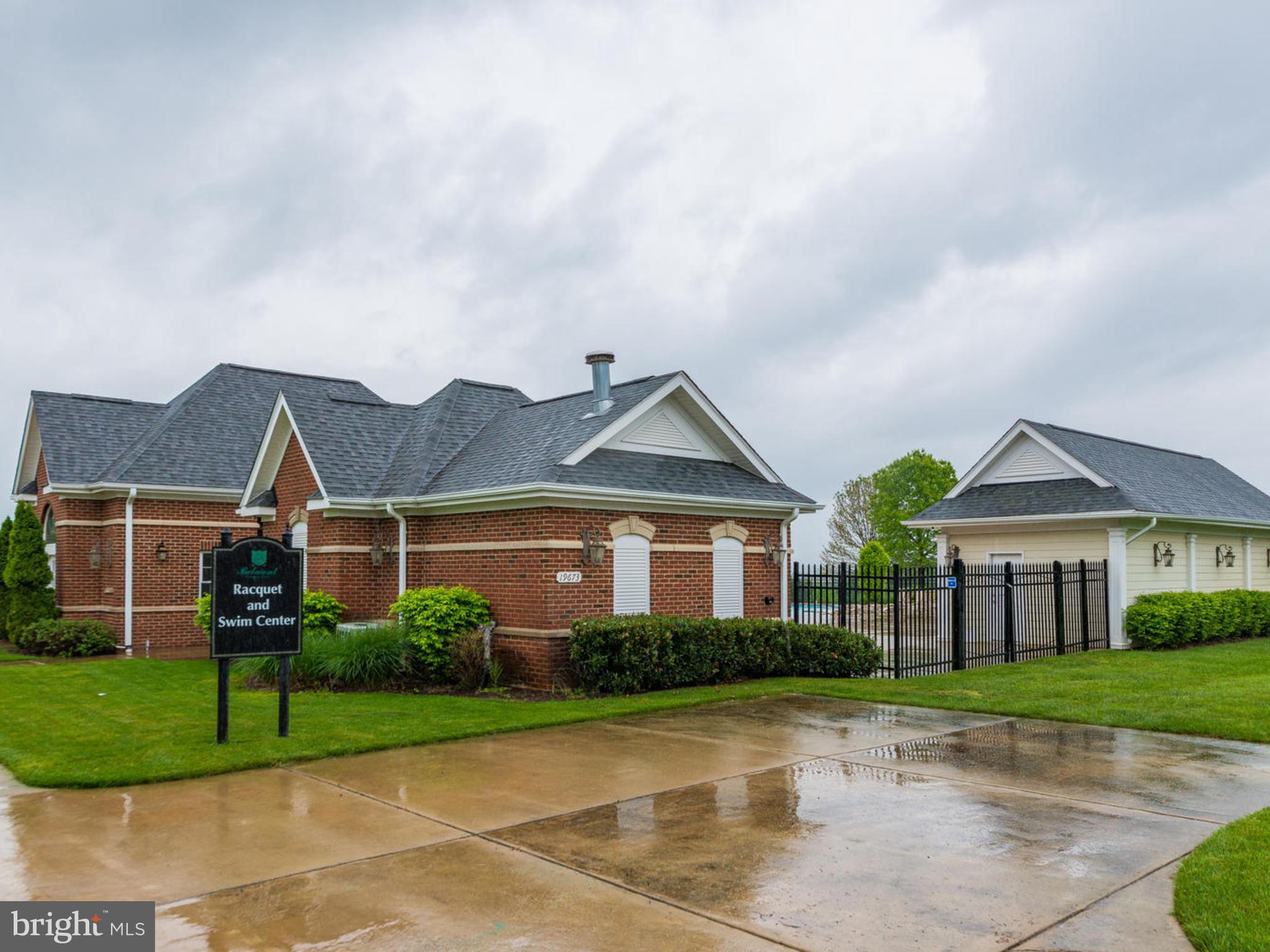 BELMONT LAND BAY - Residential Lease