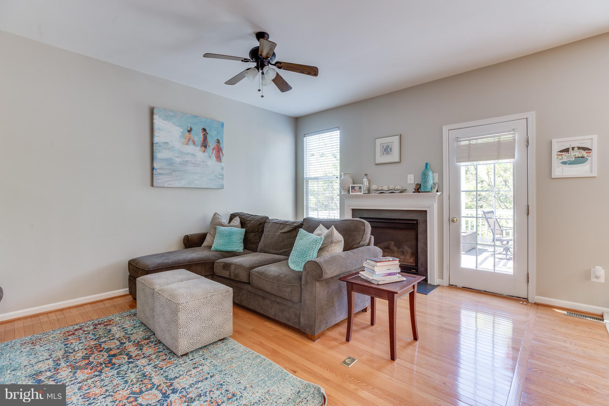 BELMONT LAND BAY - Residential Lease