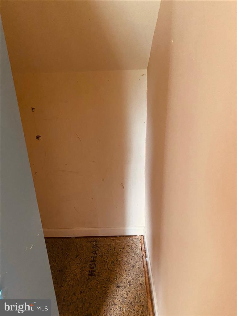 LYNDHURST - Residential