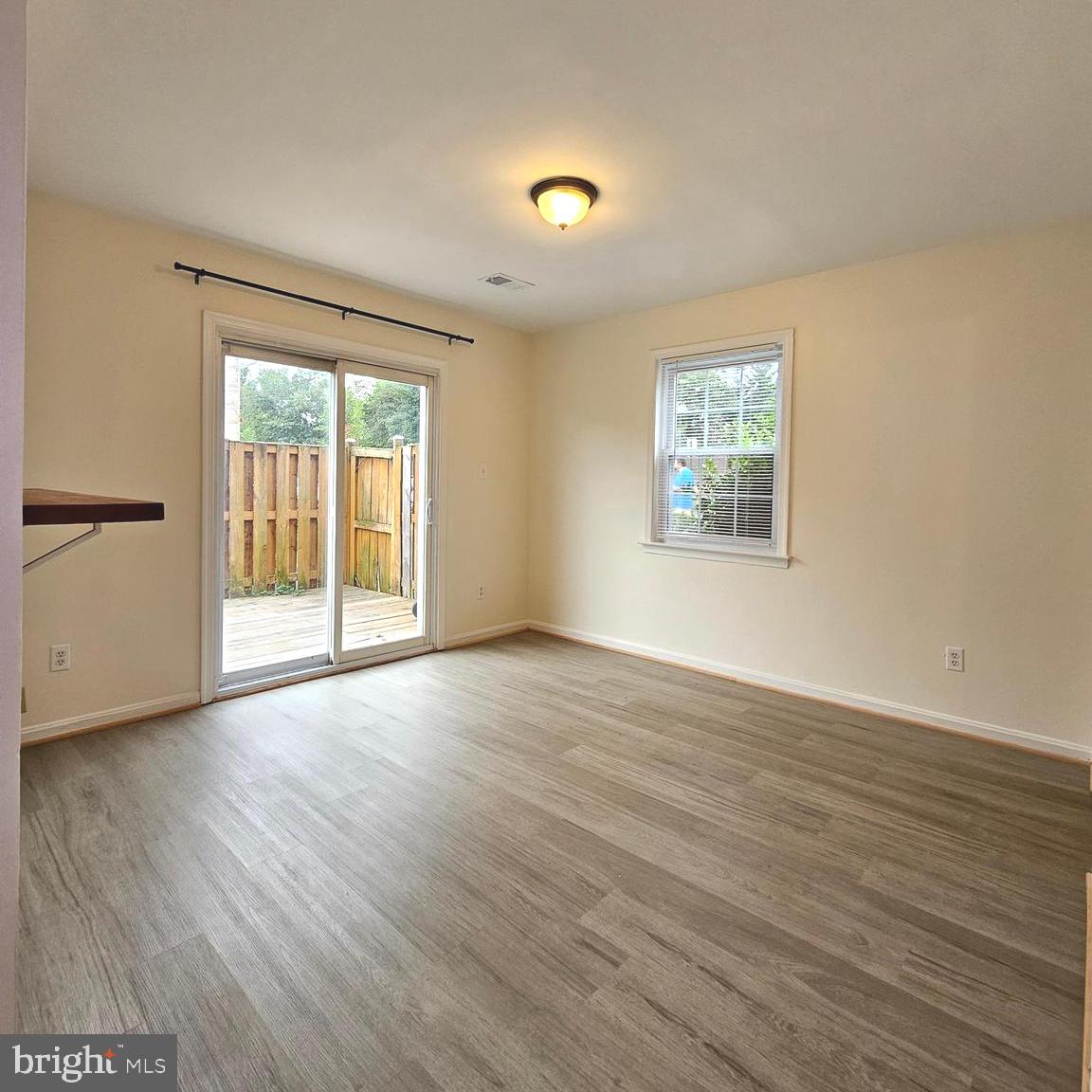 THE HIGHLANDS - Residential Lease