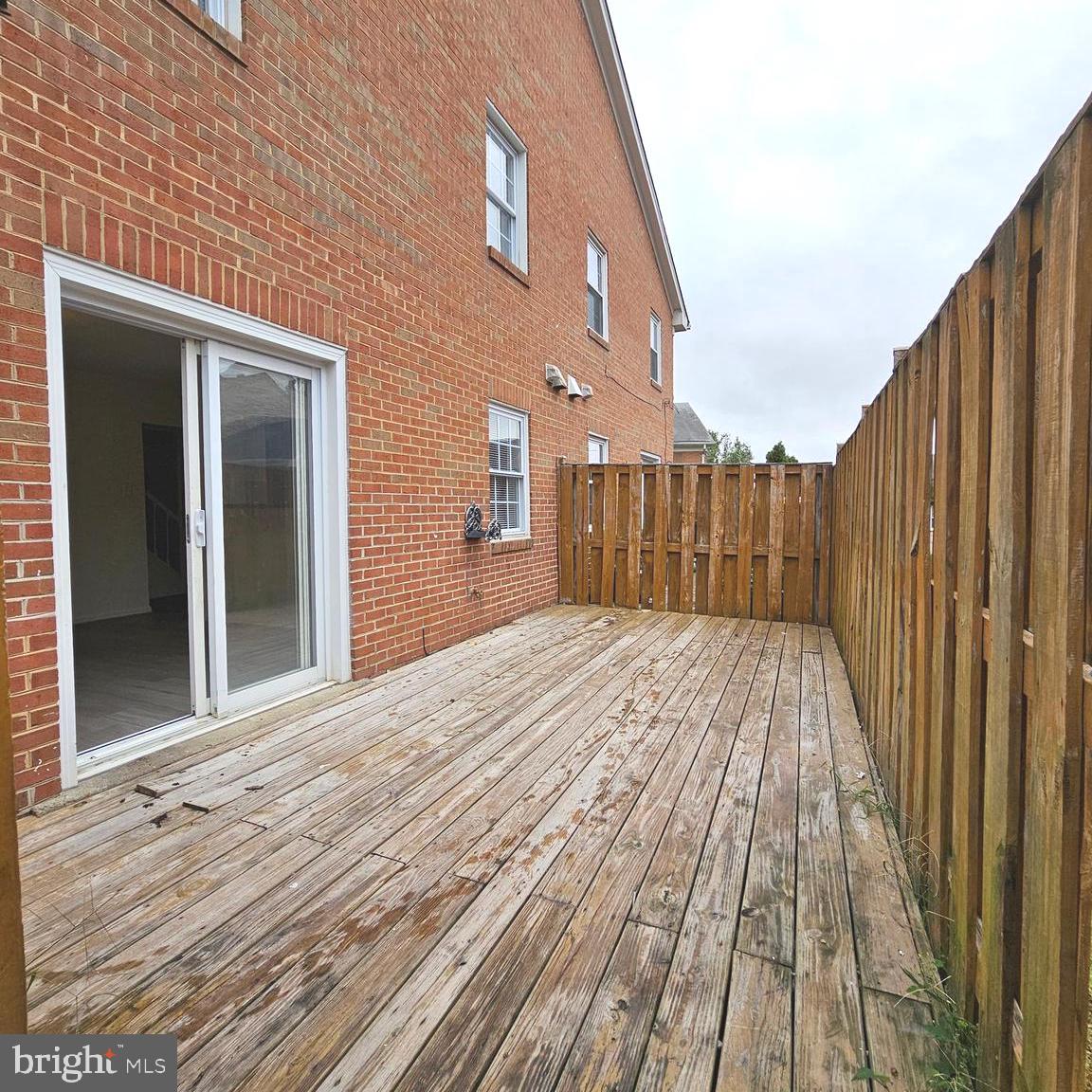 THE HIGHLANDS - Residential Lease