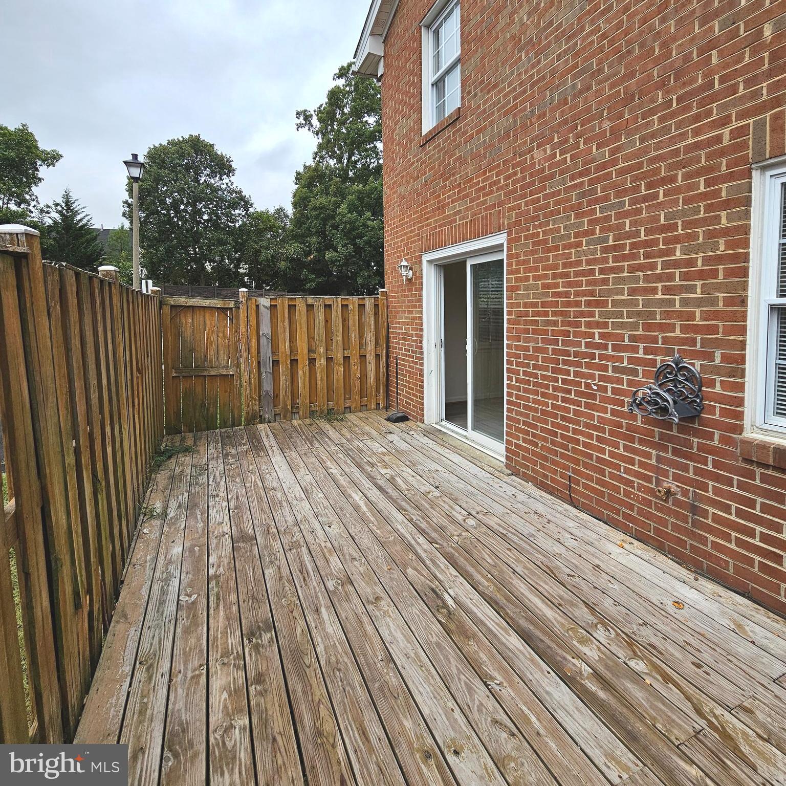 THE HIGHLANDS - Residential Lease