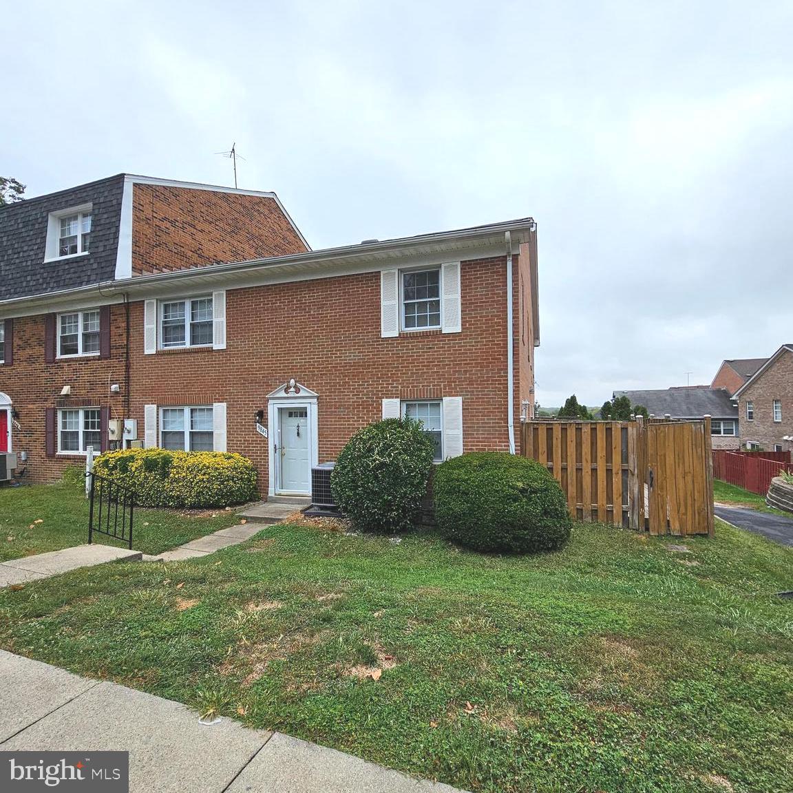 THE HIGHLANDS - Residential Lease