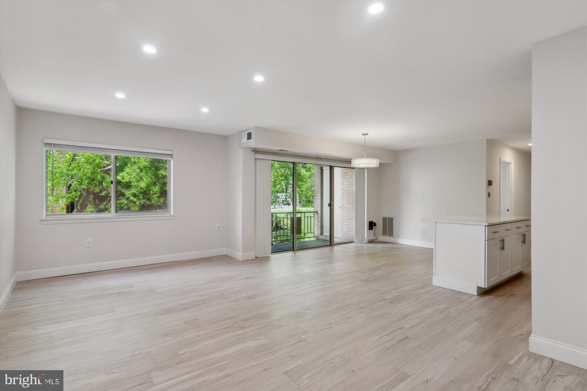 BETHESDA PARK - Residential