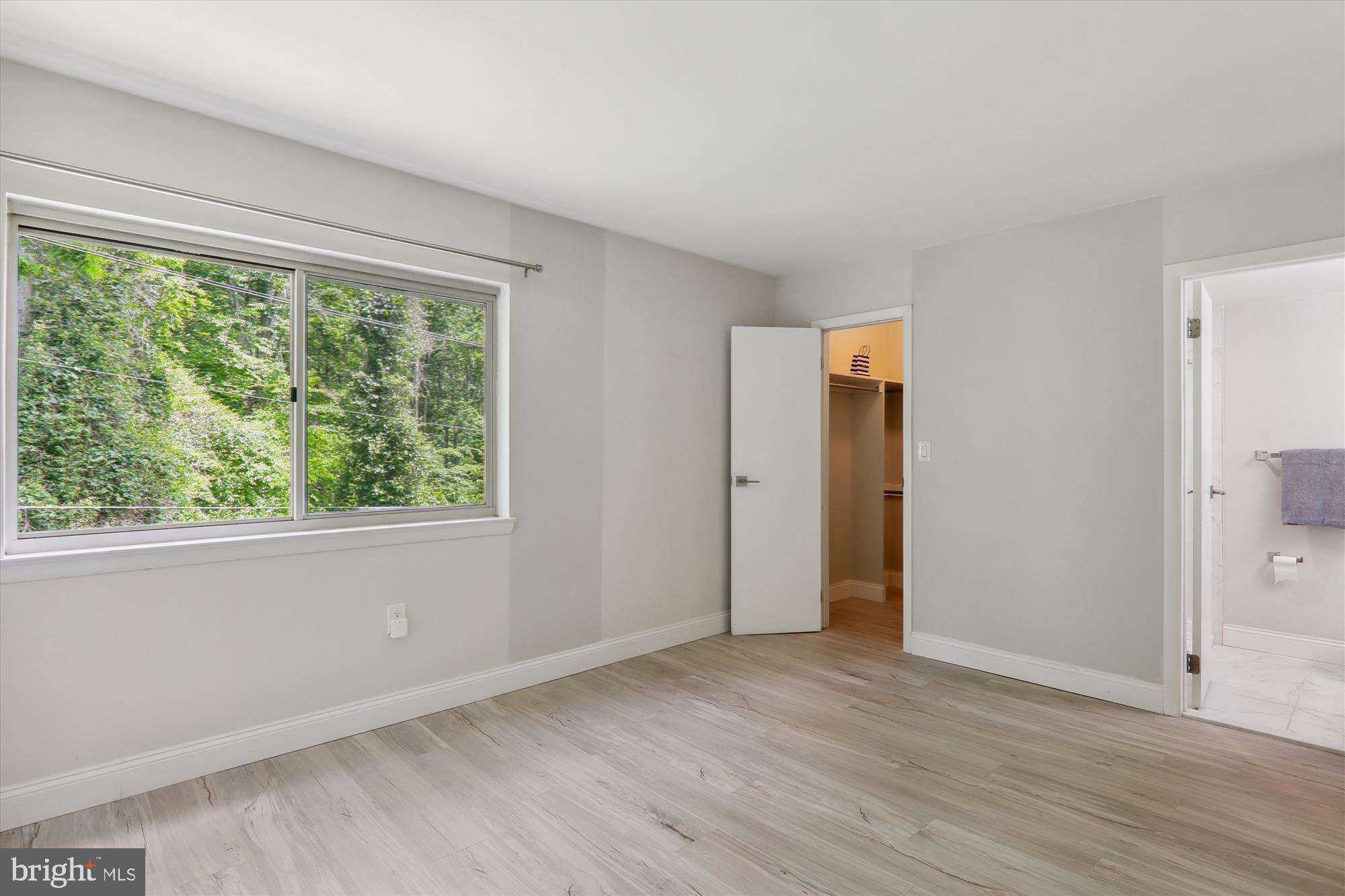 BETHESDA PARK - Residential