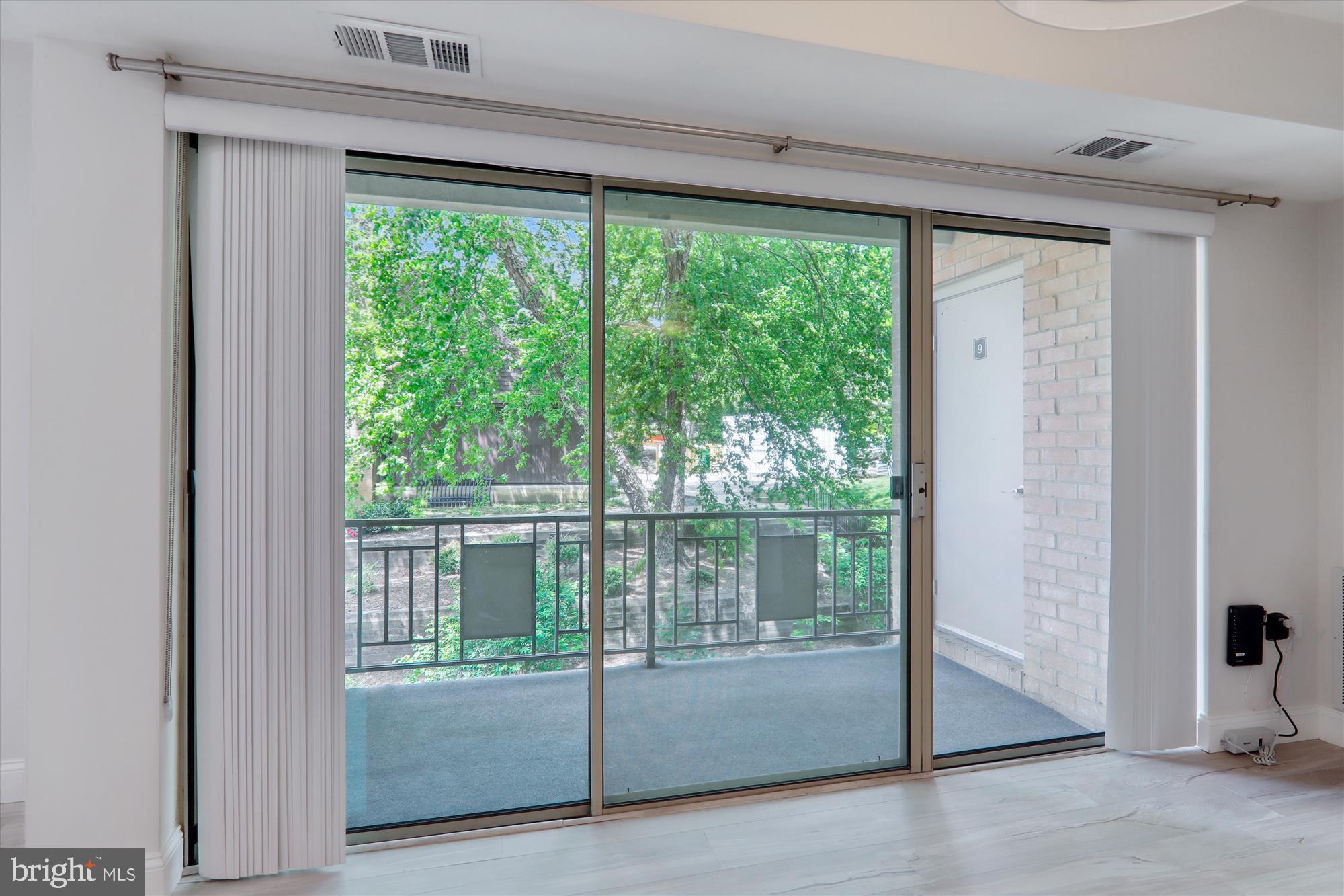 BETHESDA PARK - Residential