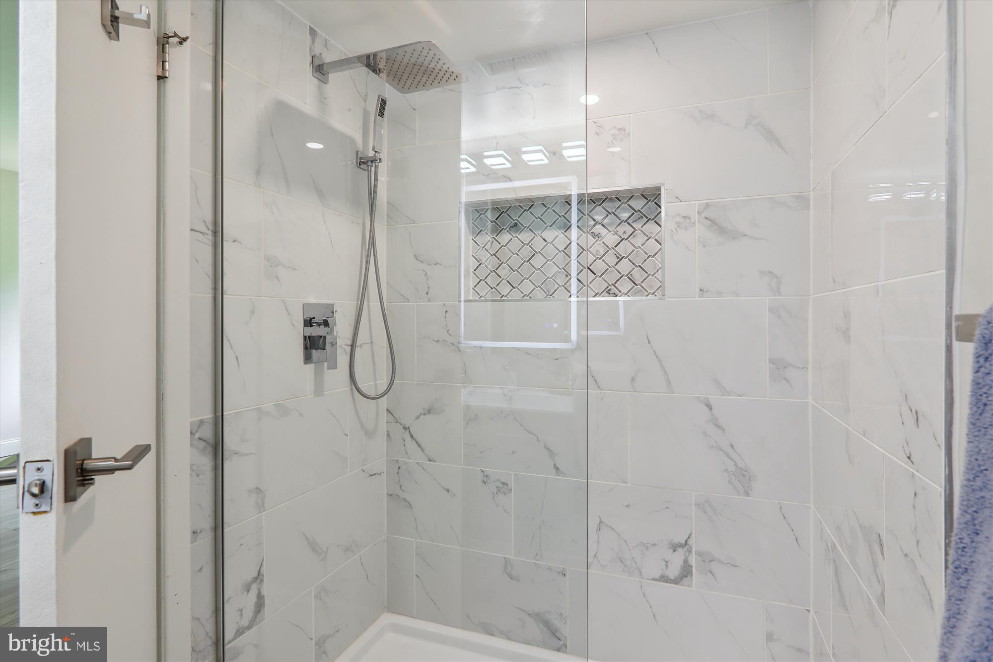 BETHESDA PARK - Residential