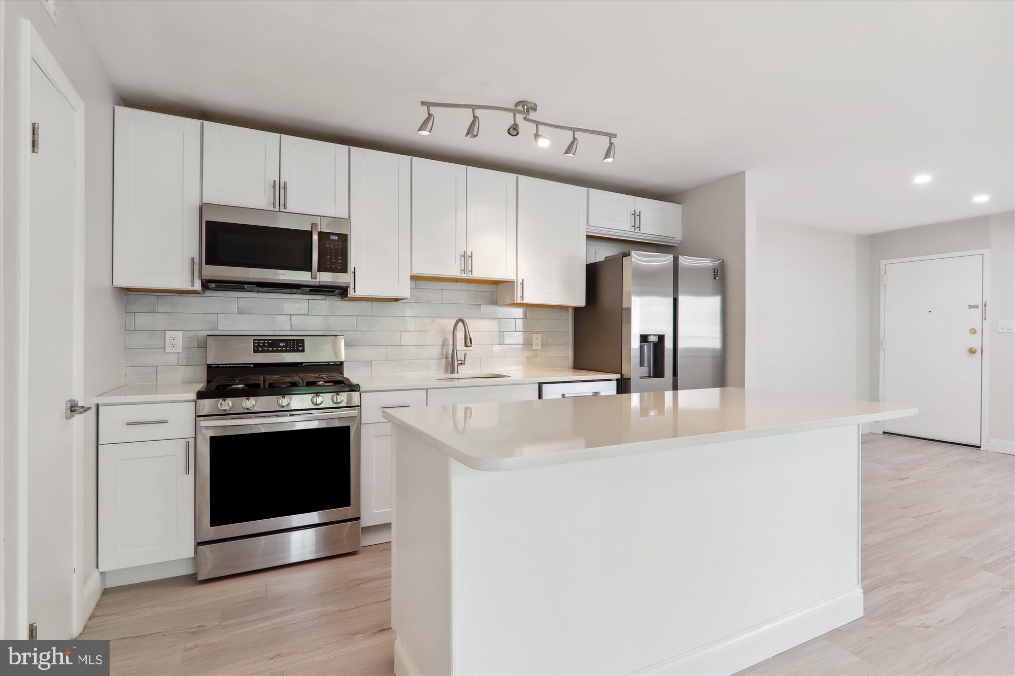 BETHESDA PARK - Residential