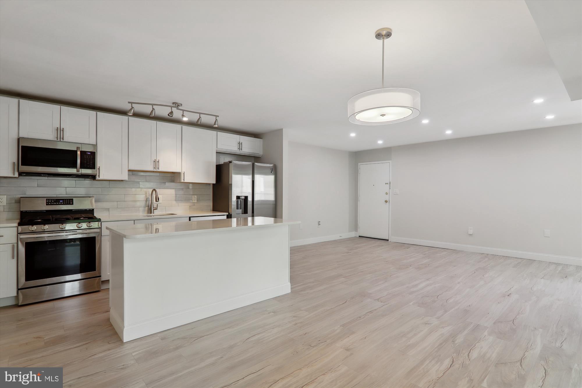 BETHESDA PARK - Residential