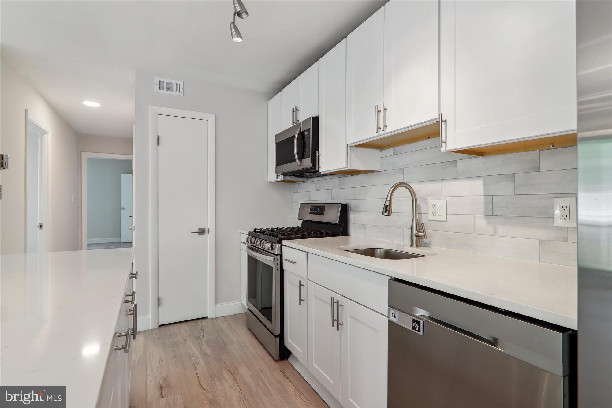 BETHESDA PARK - Residential