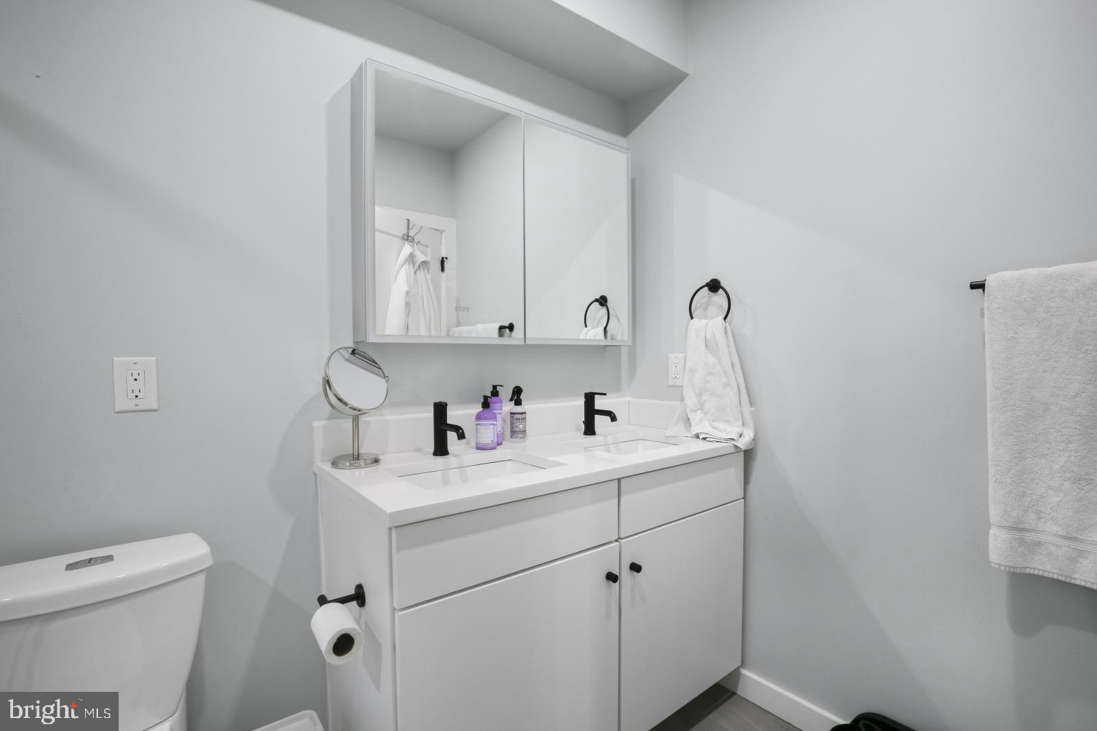 EAST KENSINGTON - Residential Lease