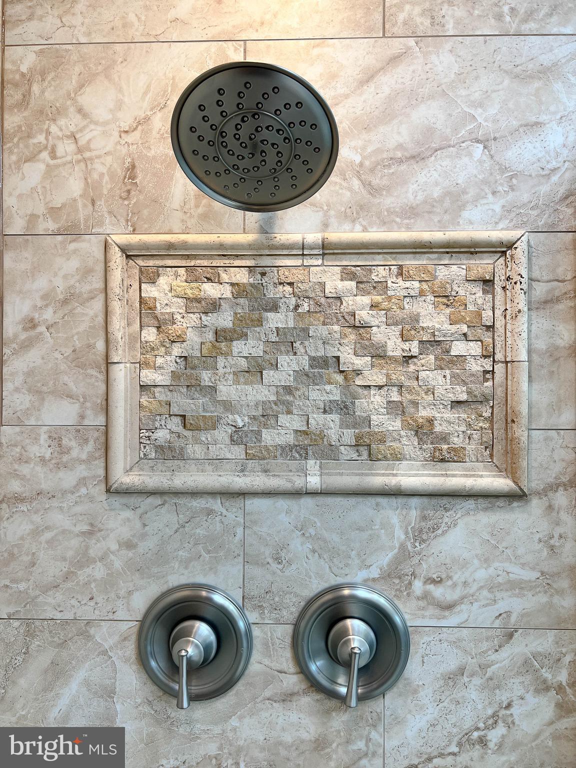 FALLSTAFF - Residential