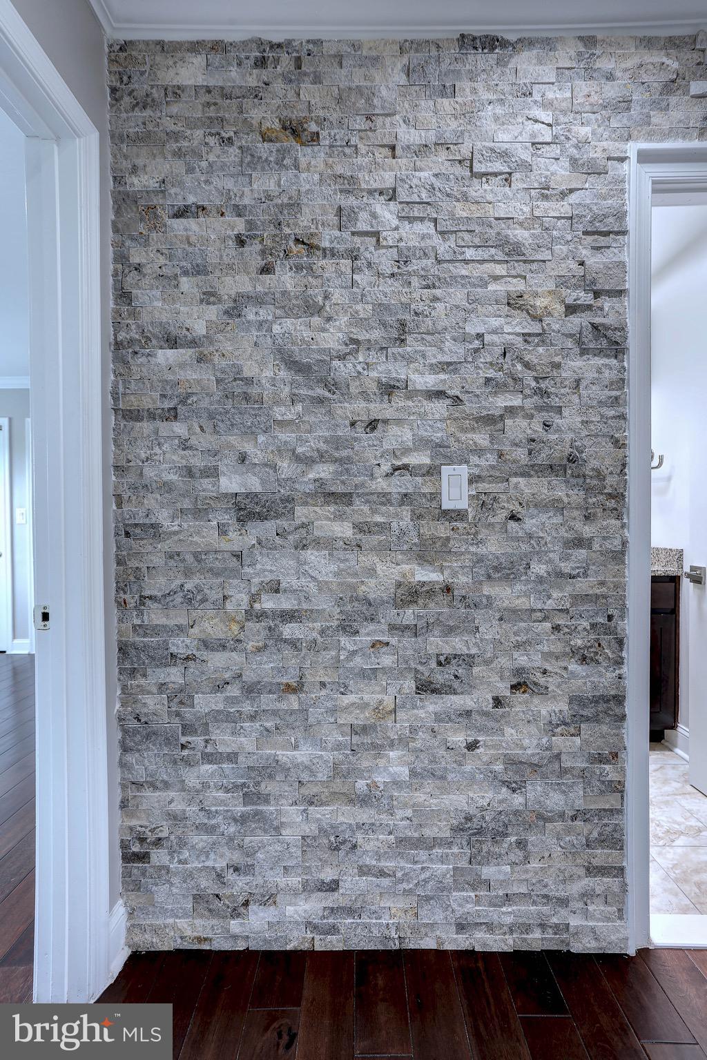 FALLSTAFF - Residential