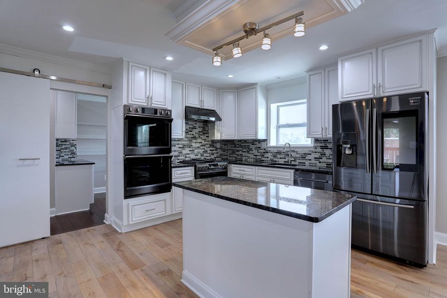 Welcome to 3635 Glengyle Ave, a beautifully updated condo located in the Upper Park Heights neighborhood. This stunning unit offers the perfect blend of modern amenities and classic charm. Featuring 2 bedrooms and 2 bathrooms, the open concept living space is filled with abundant natural light and stylish finishes throughout. The gourmet kitchen boasts top of the line black stainless steel appliances, including a full range stove, and a sleek double wall oven, perfect for culinary enthusiasts. Entire unit remodeled in 2018 and recently freshly painted. Both bathrooms are tastefully updated, ensuring a comfortable and contemporary living experience.

Don’t miss this opportunity to own a move in ready home in a vibrant and convenient location. Schedule your tour today and experience the charm and modern comforts of 3635 Glengyle Ave! NOT FHA APPROVED!