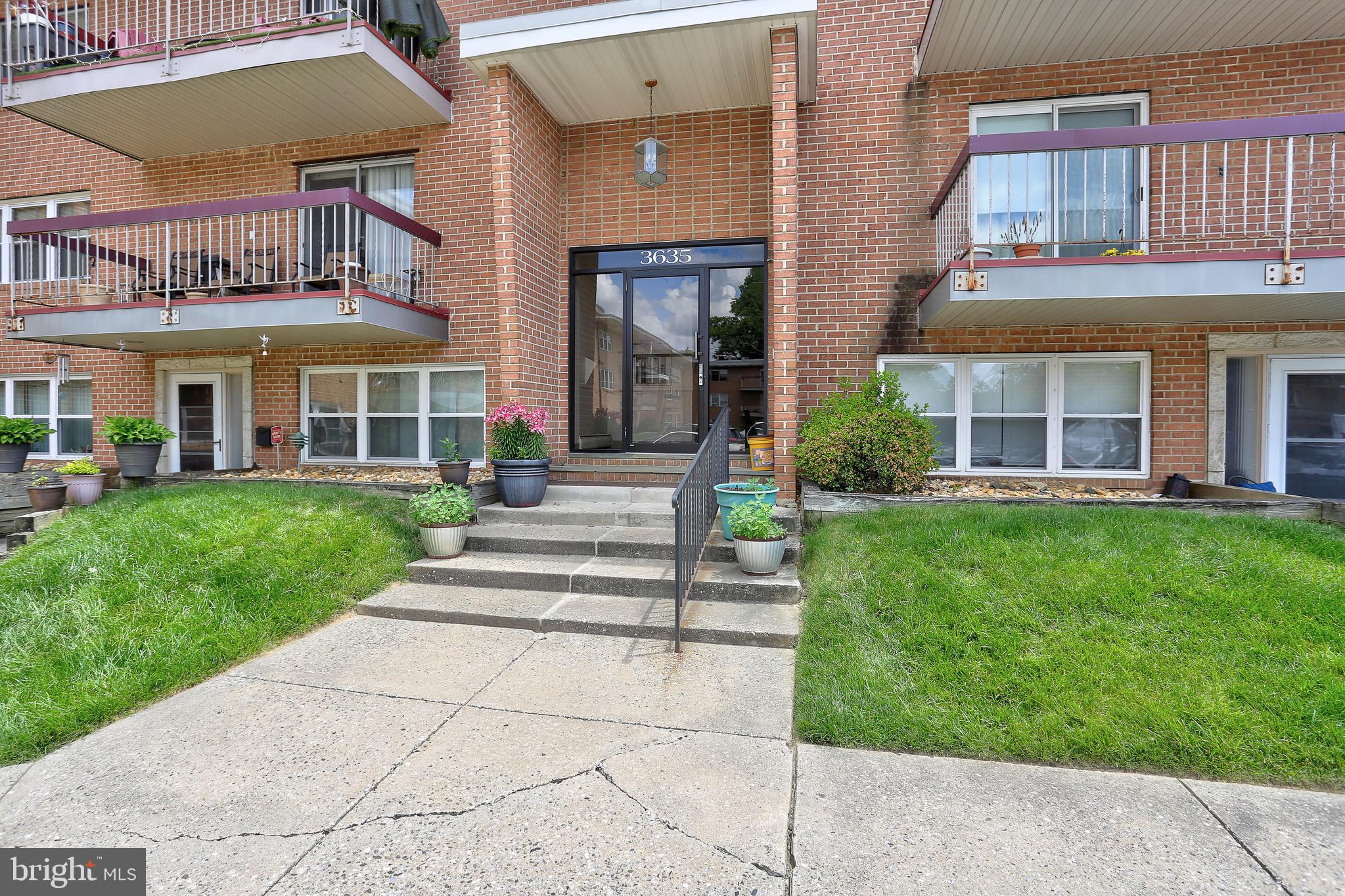 FALLSTAFF - Residential