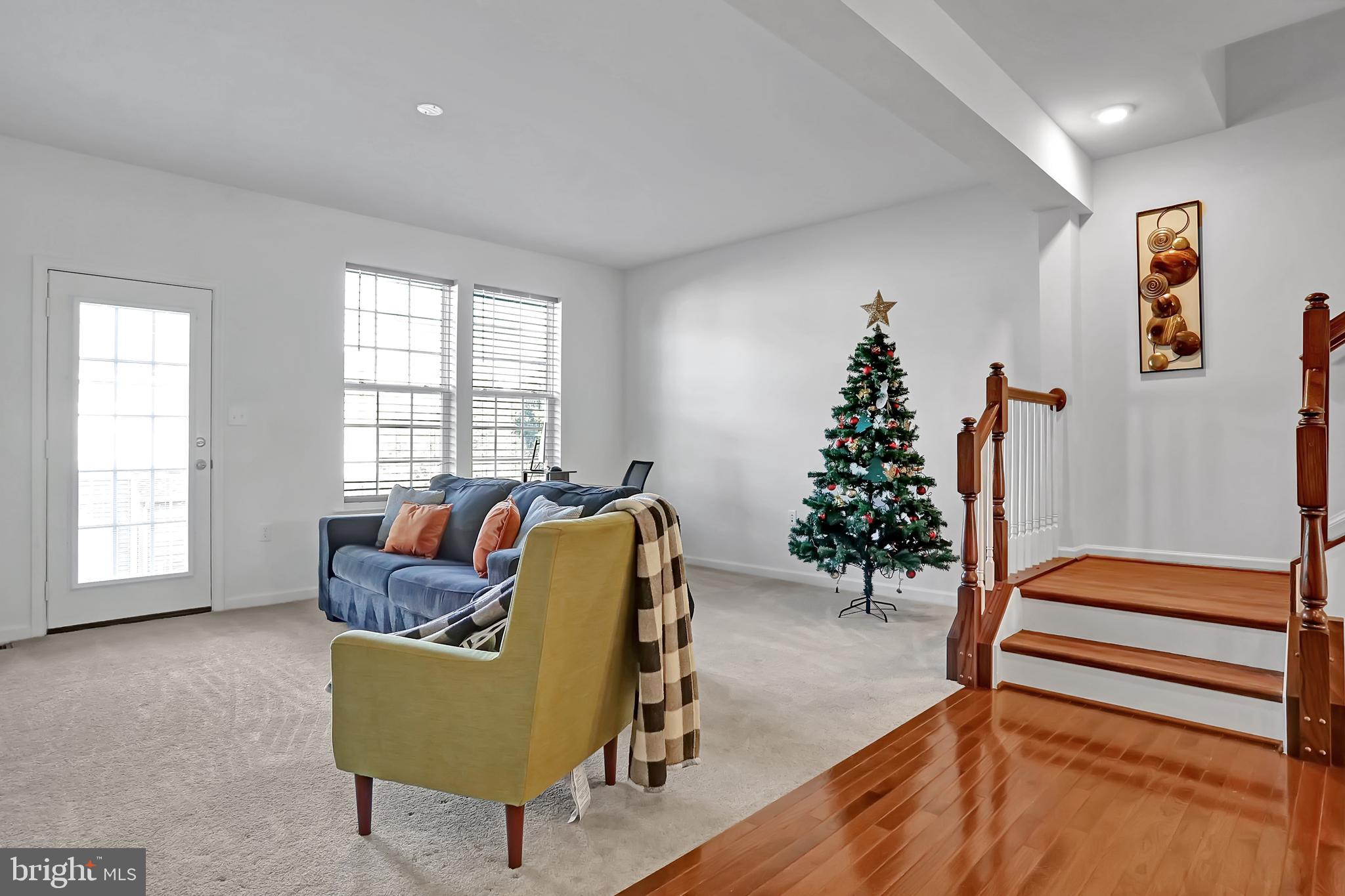 MCCAULEY CROSSING - Residential