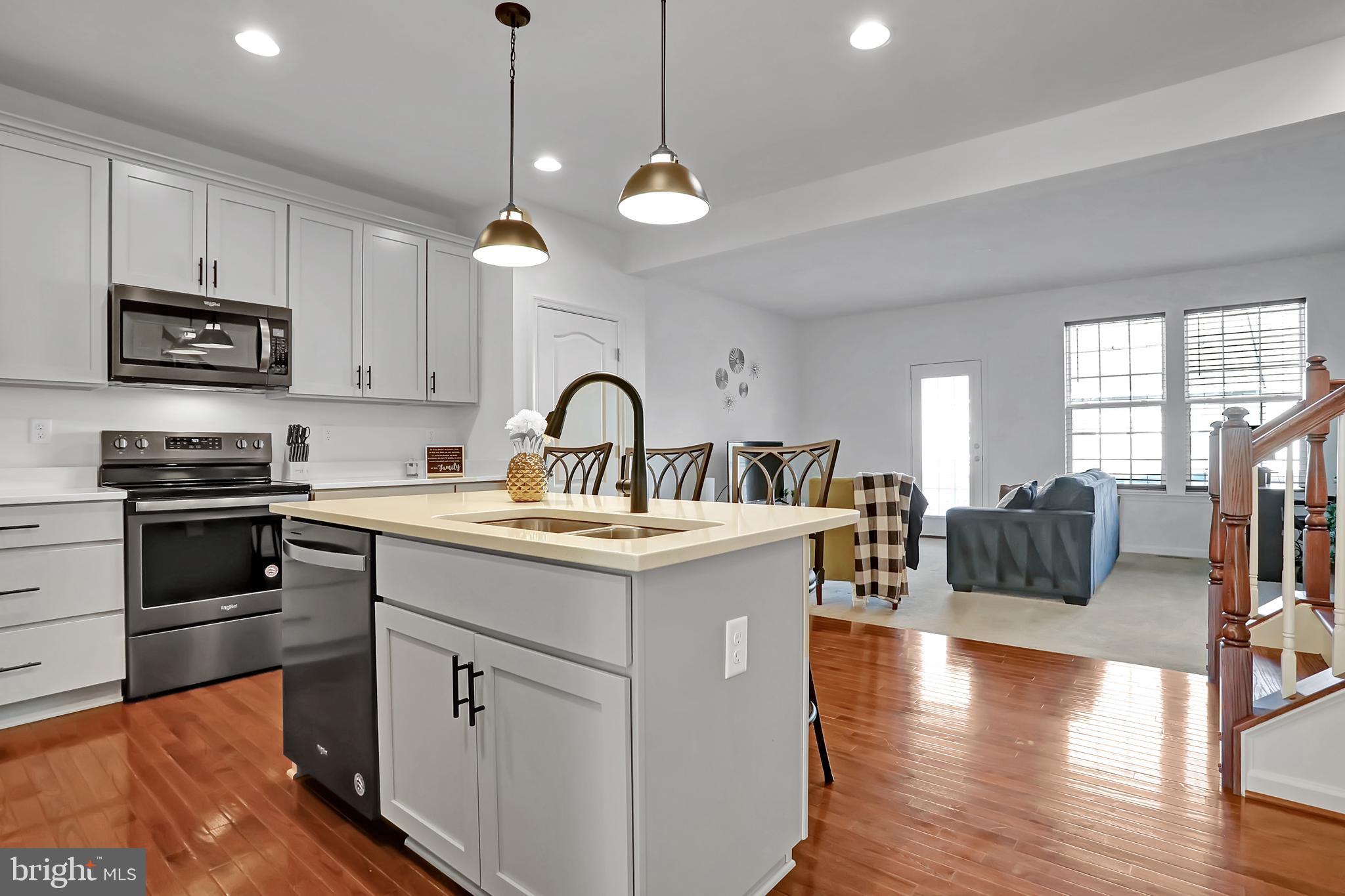 MCCAULEY CROSSING - Residential