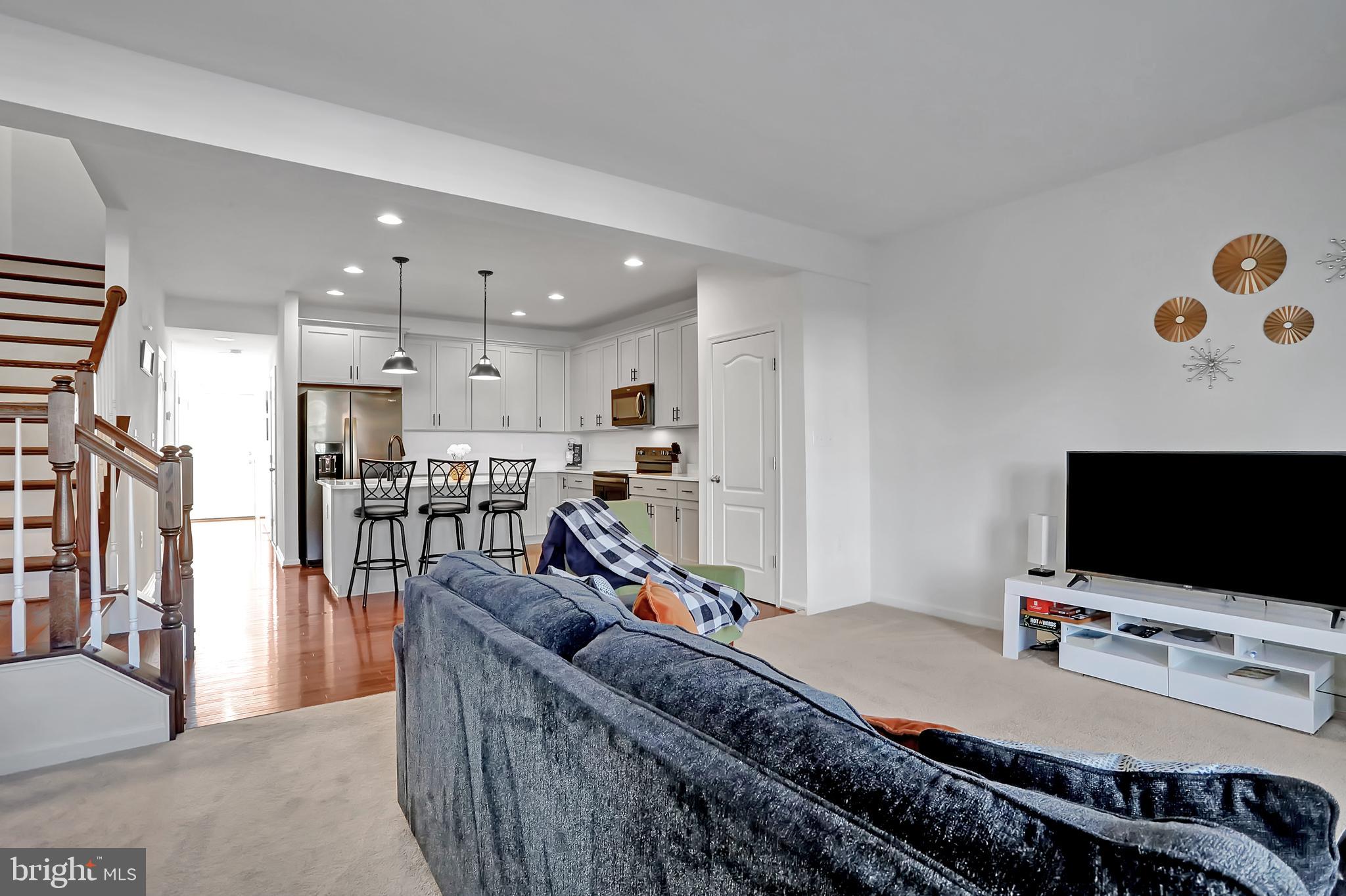 MCCAULEY CROSSING - Residential