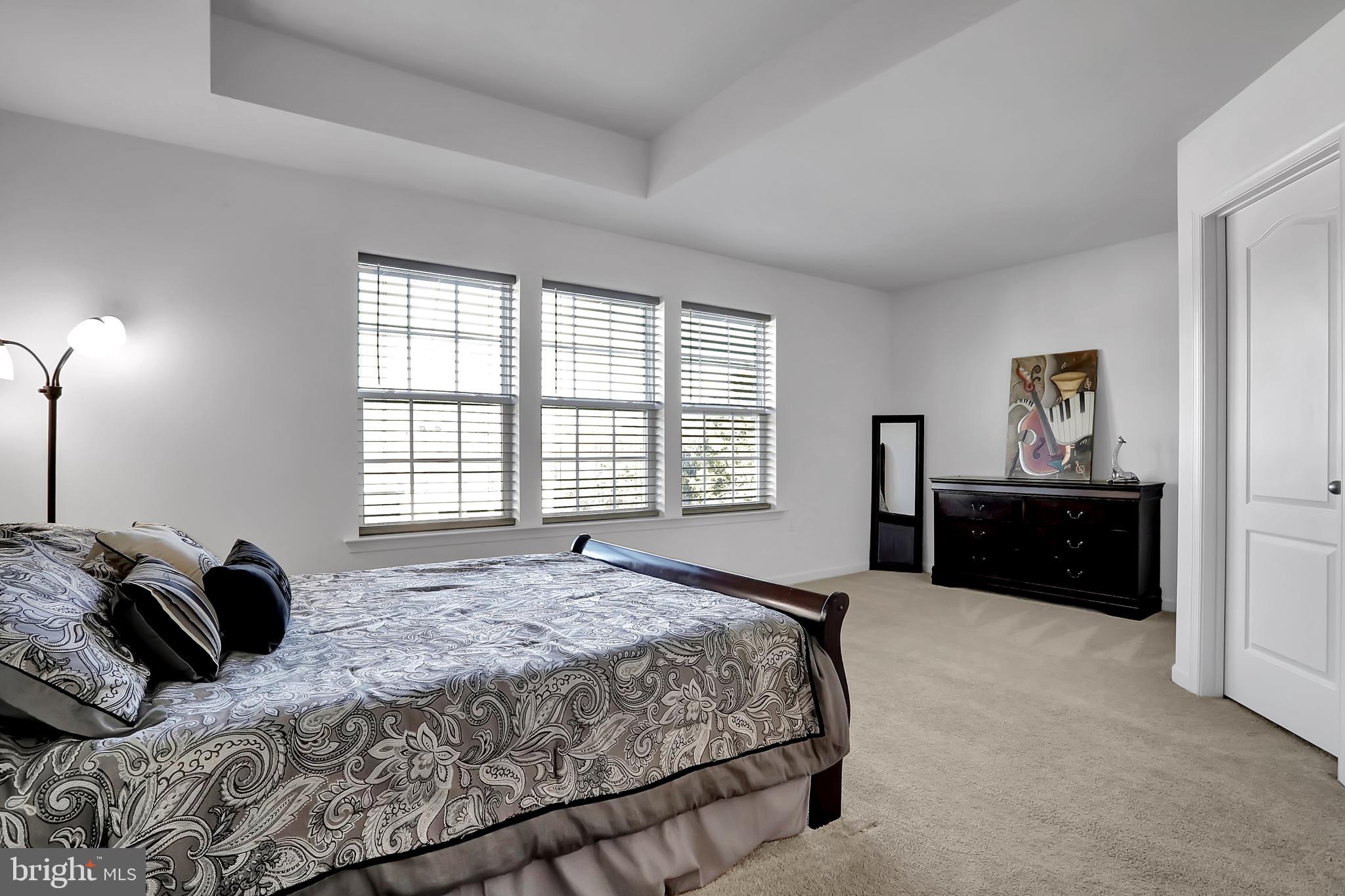 MCCAULEY CROSSING - Residential