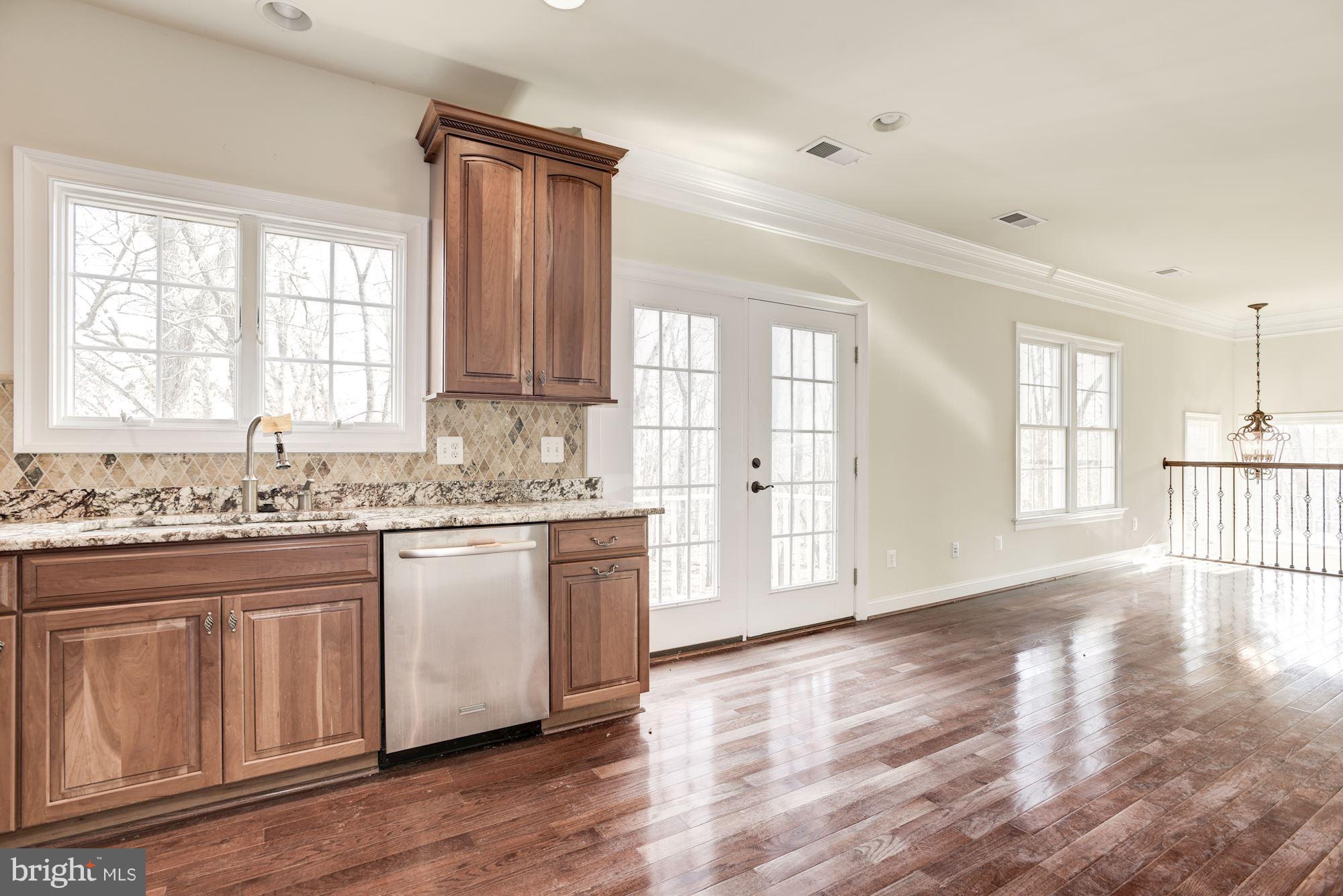 LANSDOWNE ON THE POTOMAC - Residential