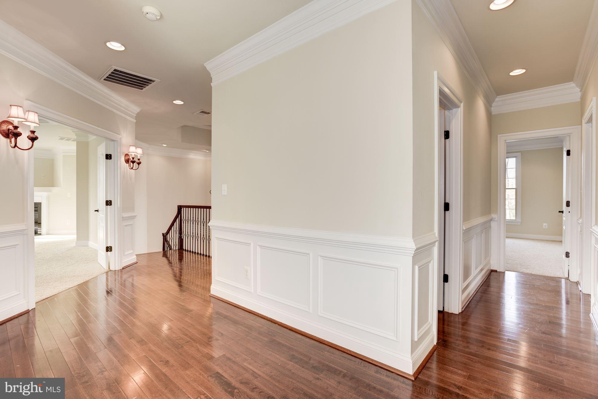 LANSDOWNE ON THE POTOMAC - Residential