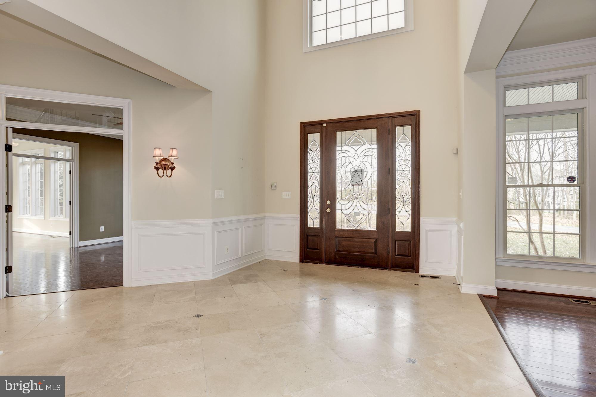 LANSDOWNE ON THE POTOMAC - Residential