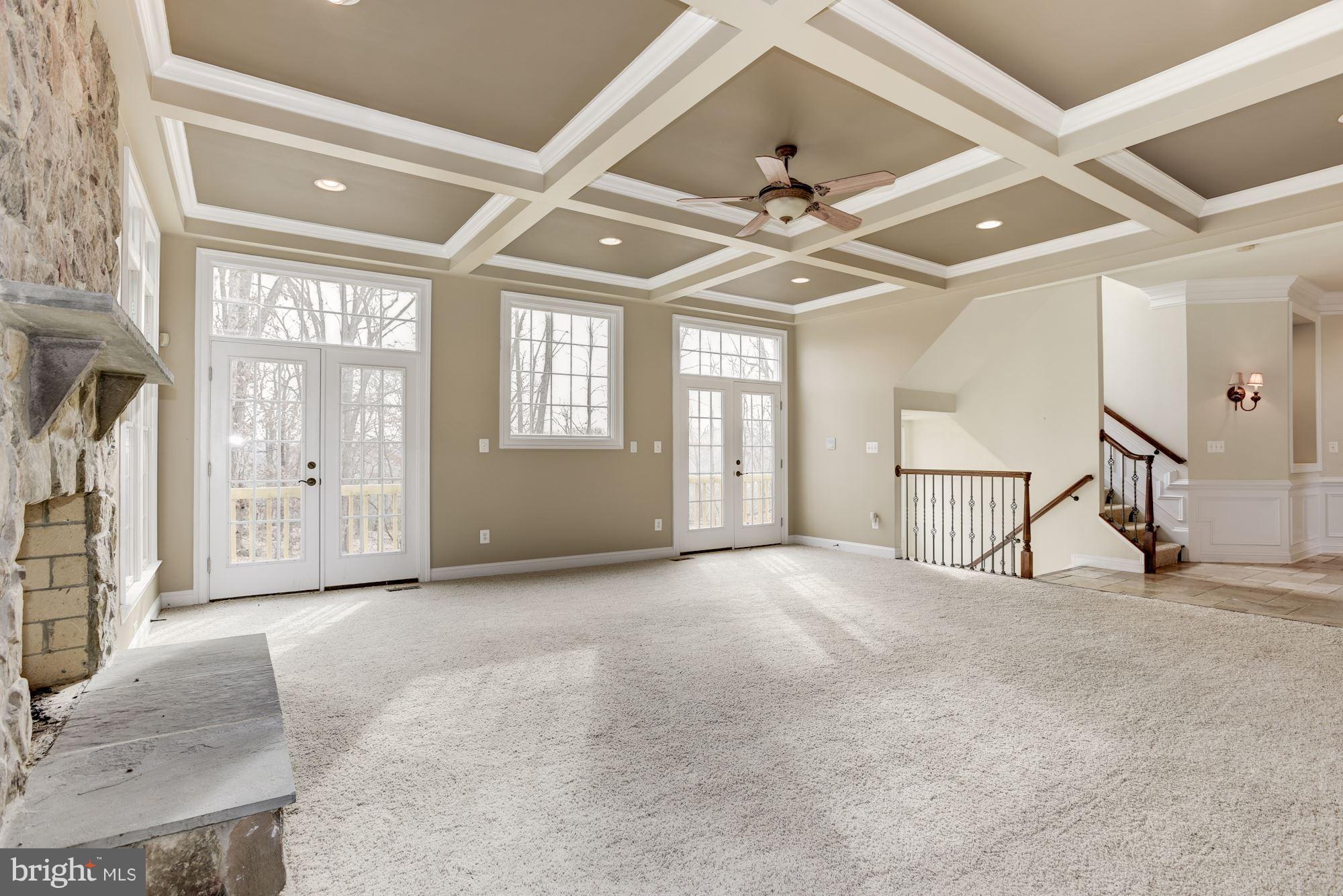 LANSDOWNE ON THE POTOMAC - Residential