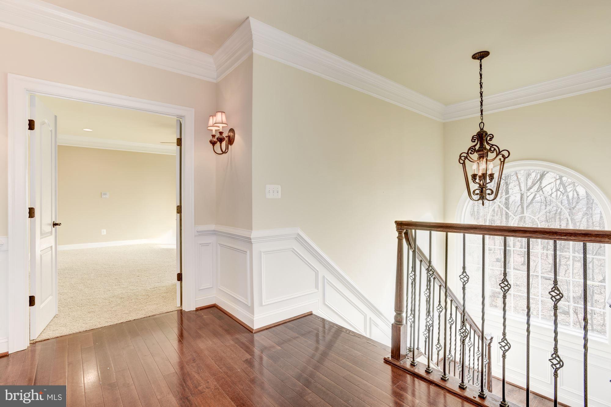 LANSDOWNE ON THE POTOMAC - Residential