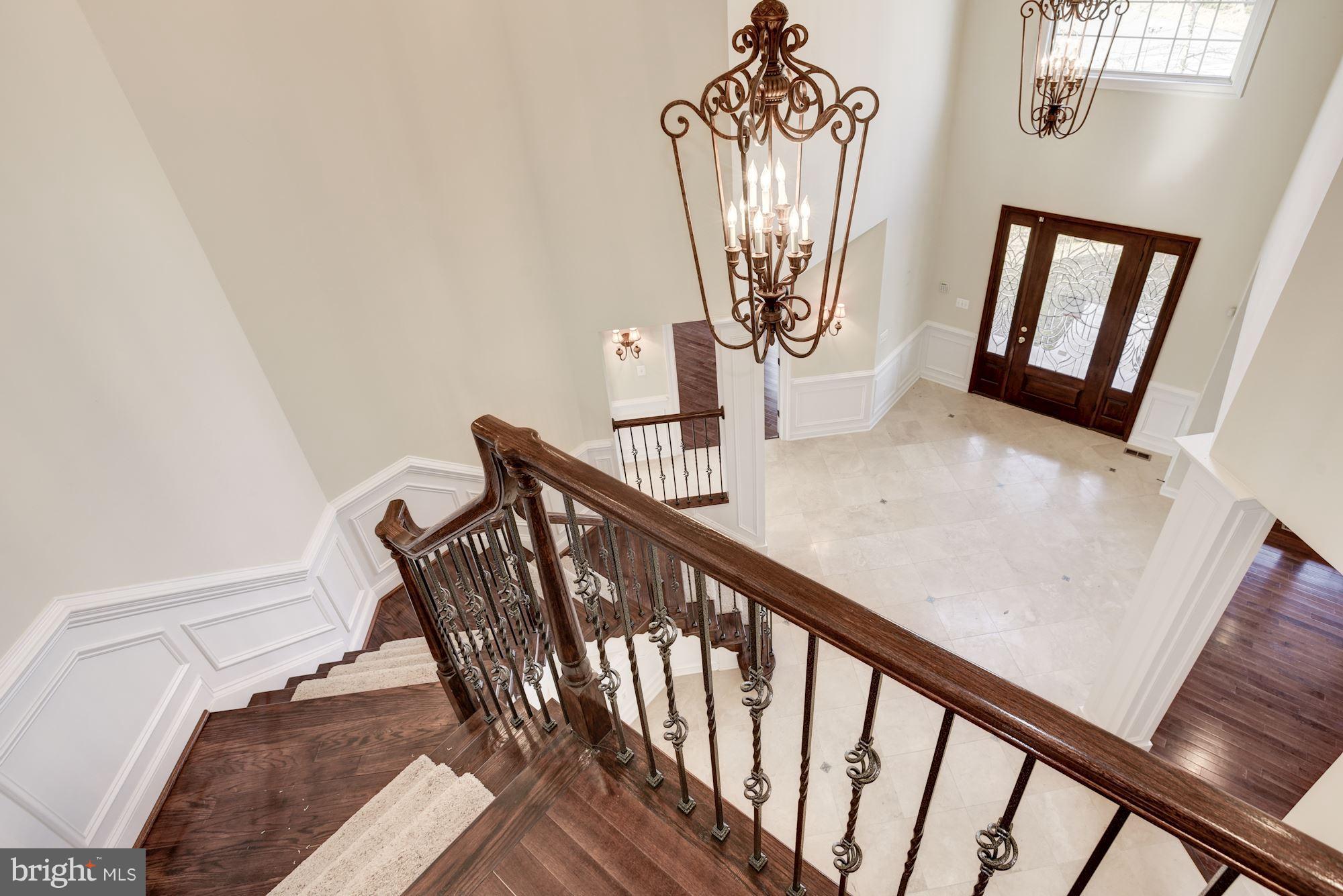 LANSDOWNE ON THE POTOMAC - Residential