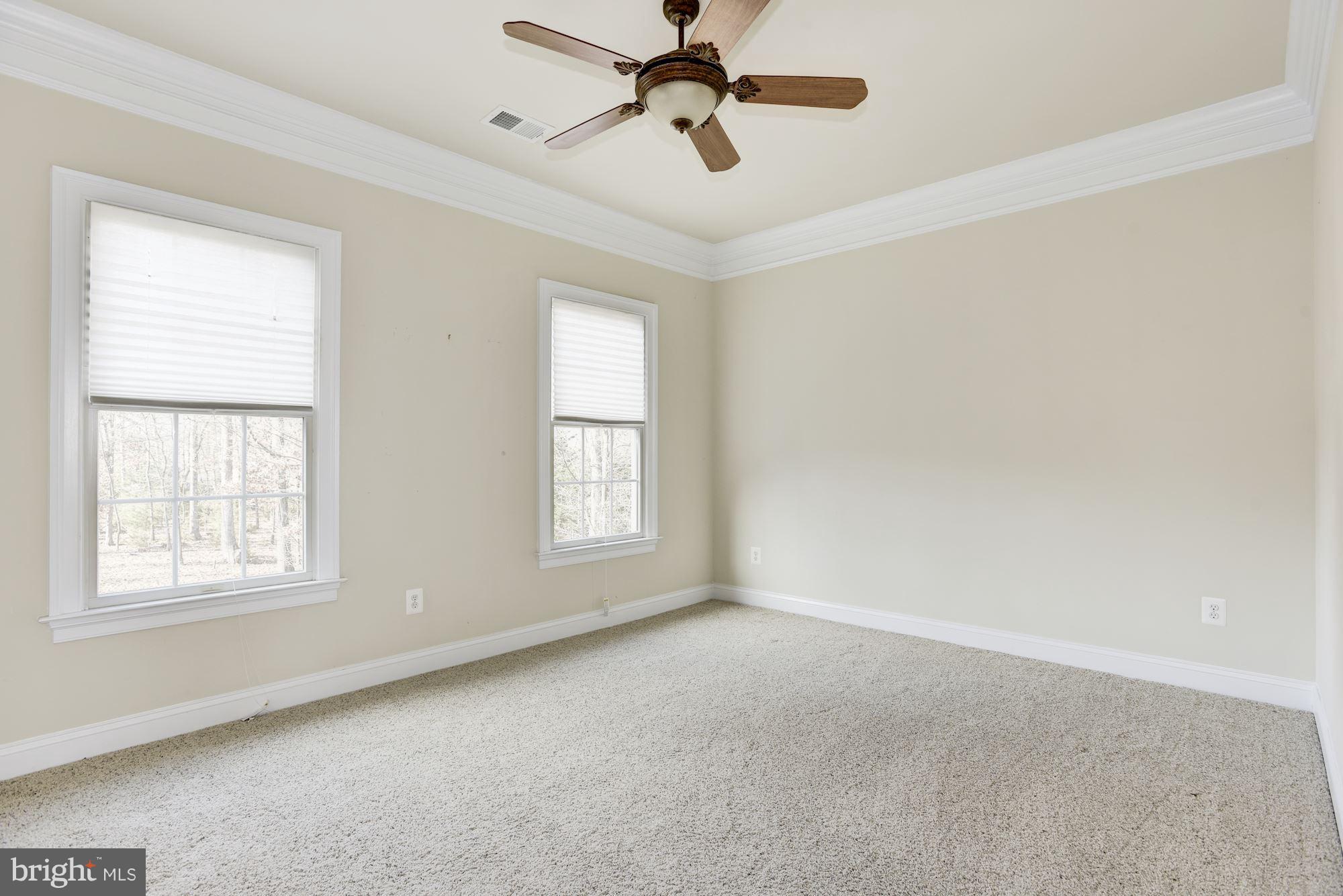 LANSDOWNE ON THE POTOMAC - Residential