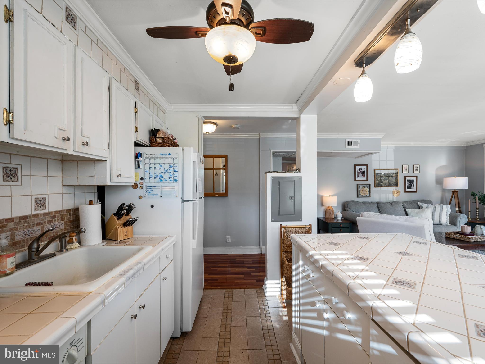 BELLE VIEW CONDOMINIUMS - Residential