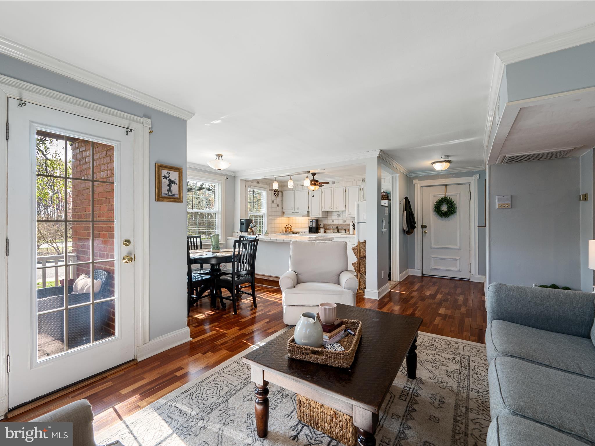 BELLE VIEW CONDOMINIUMS - Residential