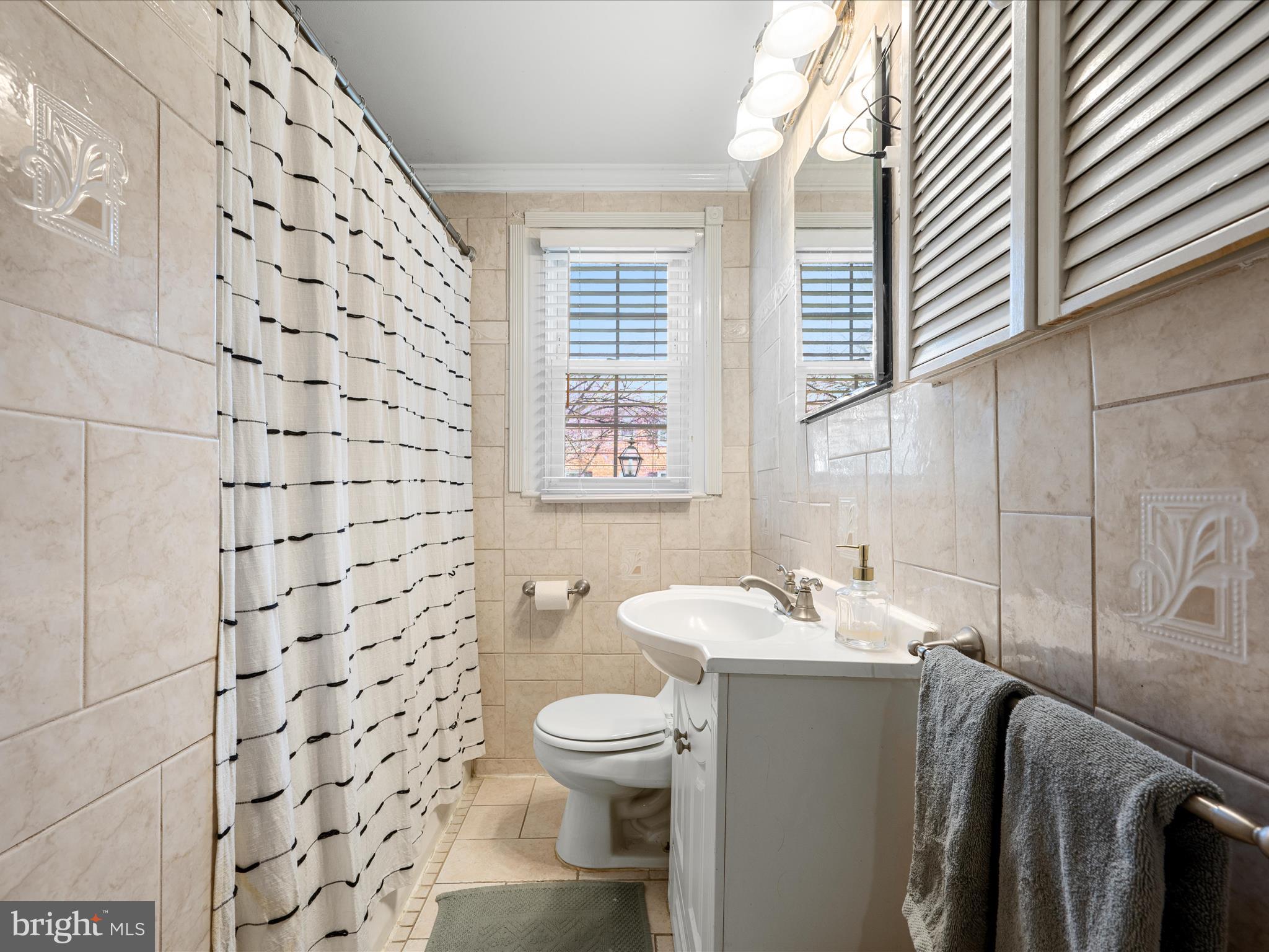 BELLE VIEW CONDOMINIUMS - Residential