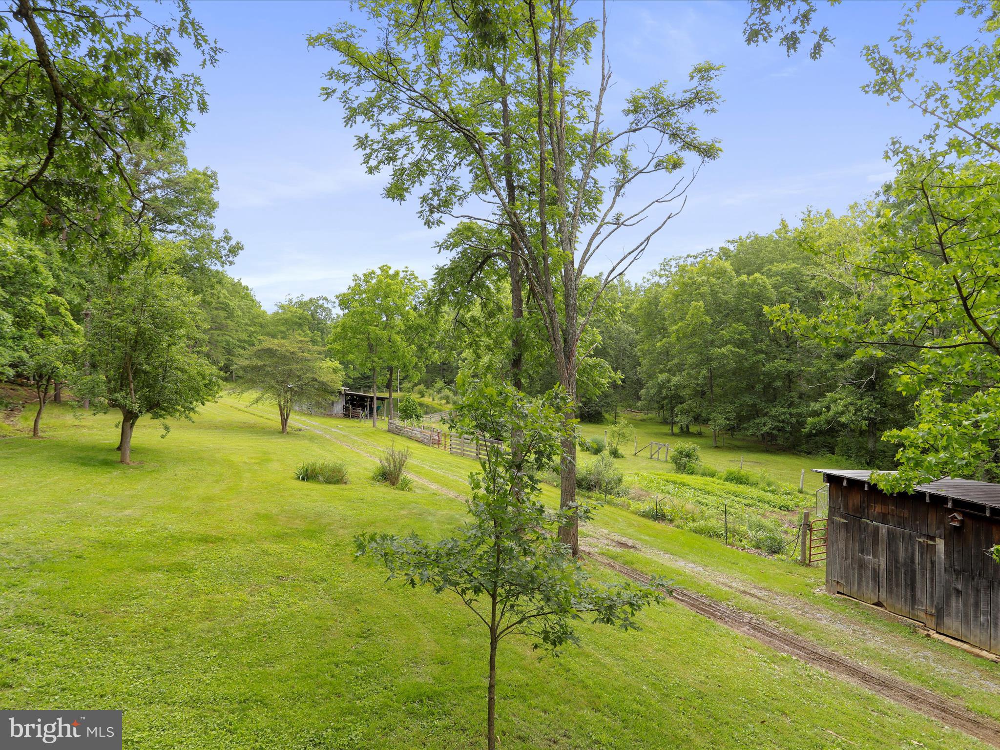 1367 ED ARNOLD ROAD