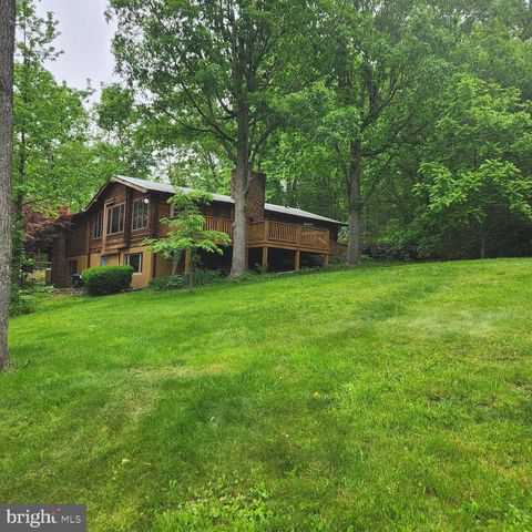 1367 ED ARNOLD ROAD AUGUSTA WV 26704