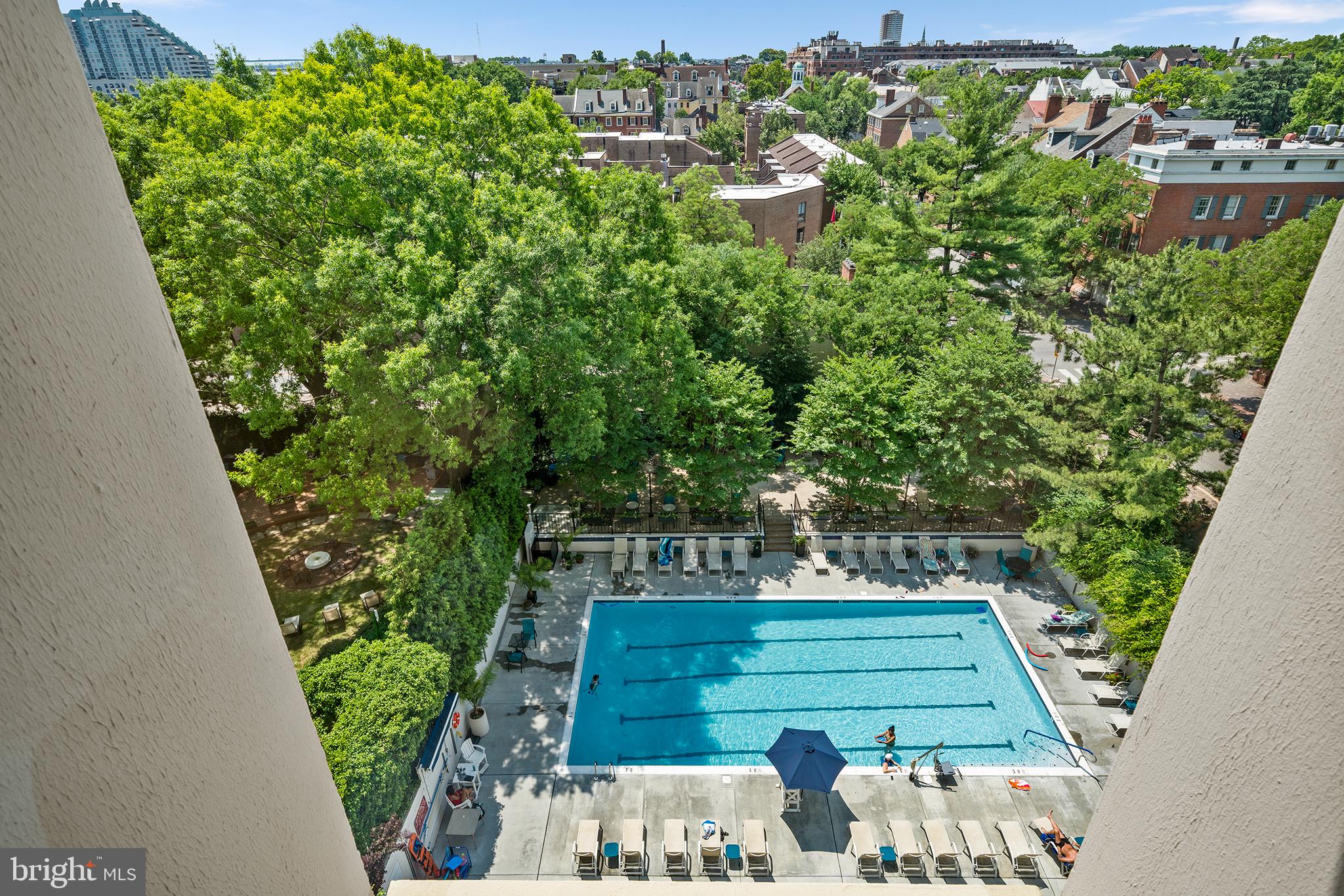 SOCIETY HILL - Residential