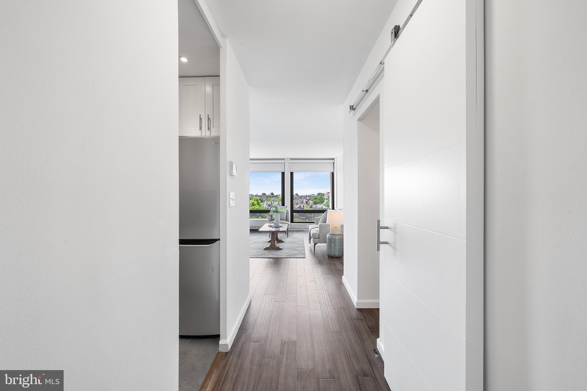 SOCIETY HILL - Residential