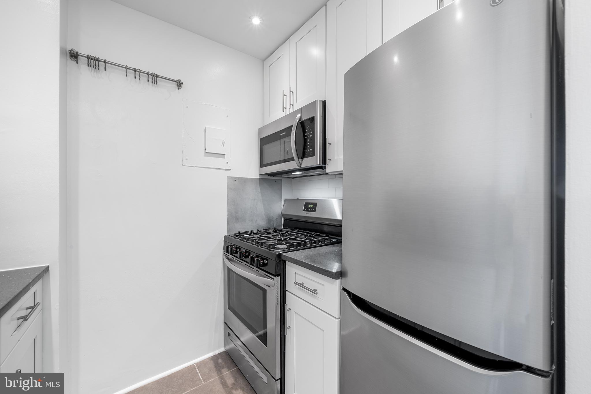 SOCIETY HILL - Residential