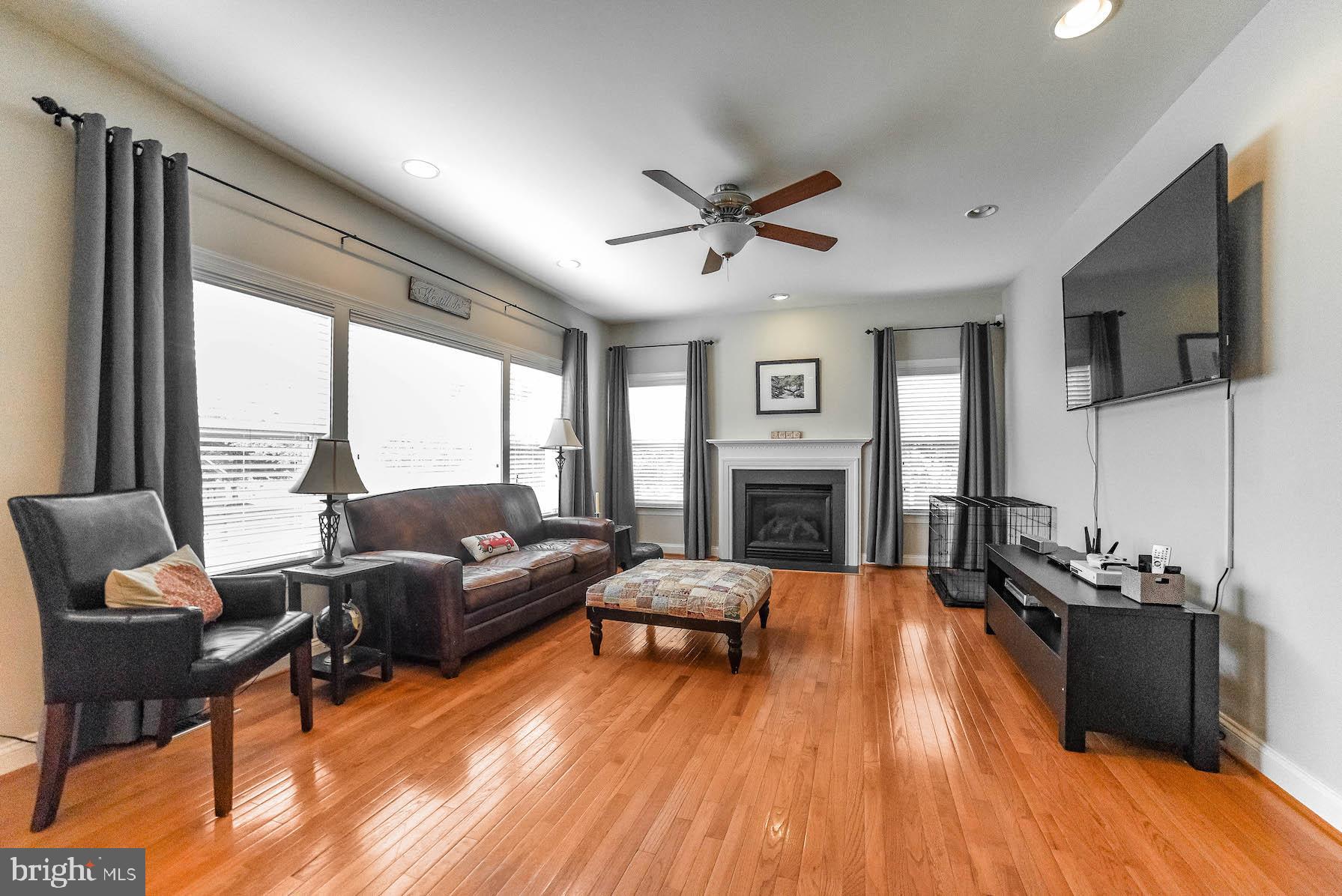 HANOVER AT BRETON BAY - Residential