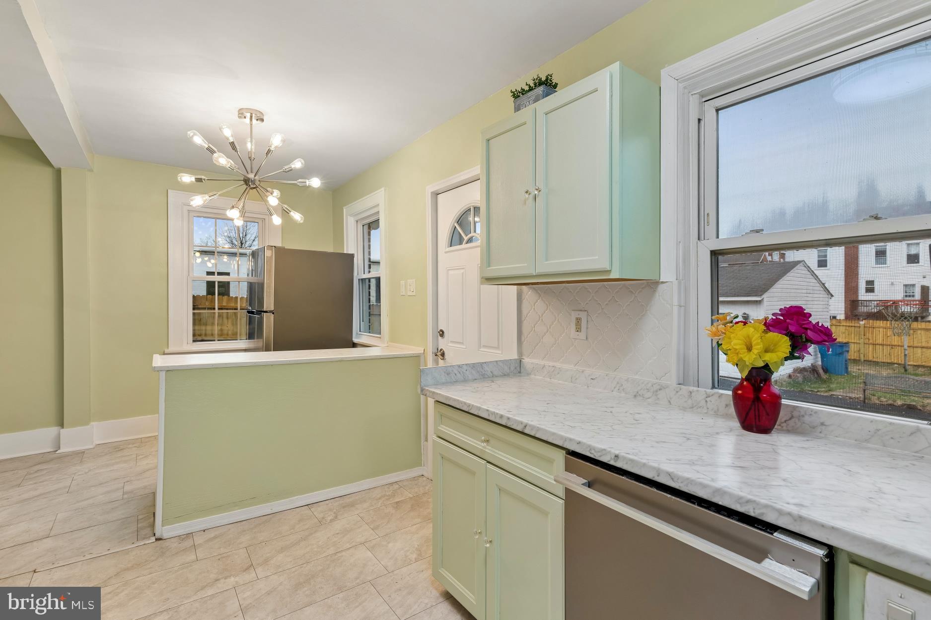 LANSDALE - Residential