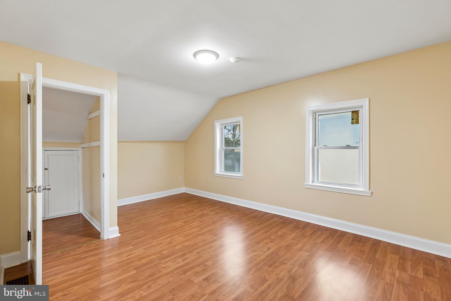 LANSDALE - Residential