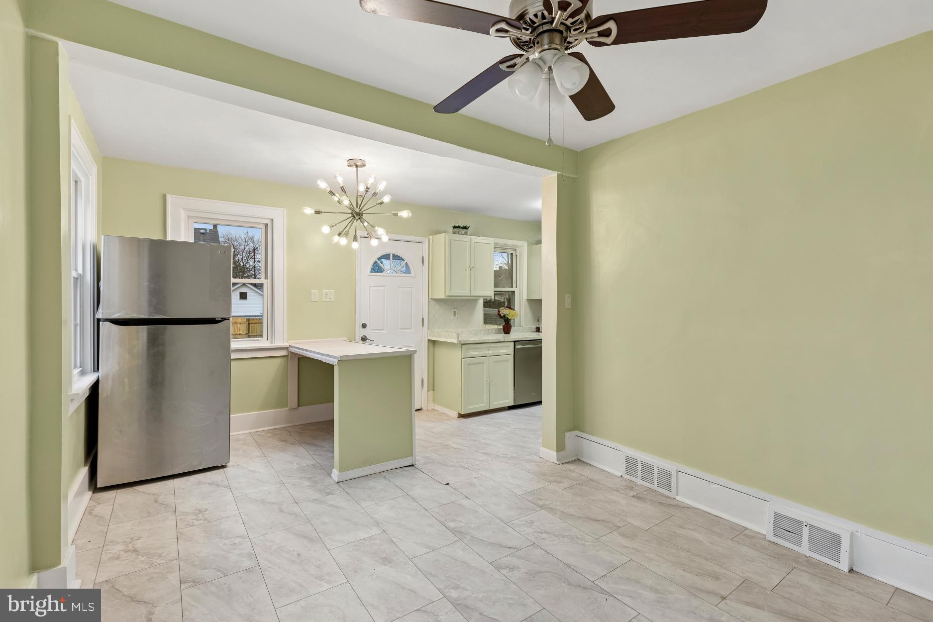 LANSDALE - Residential