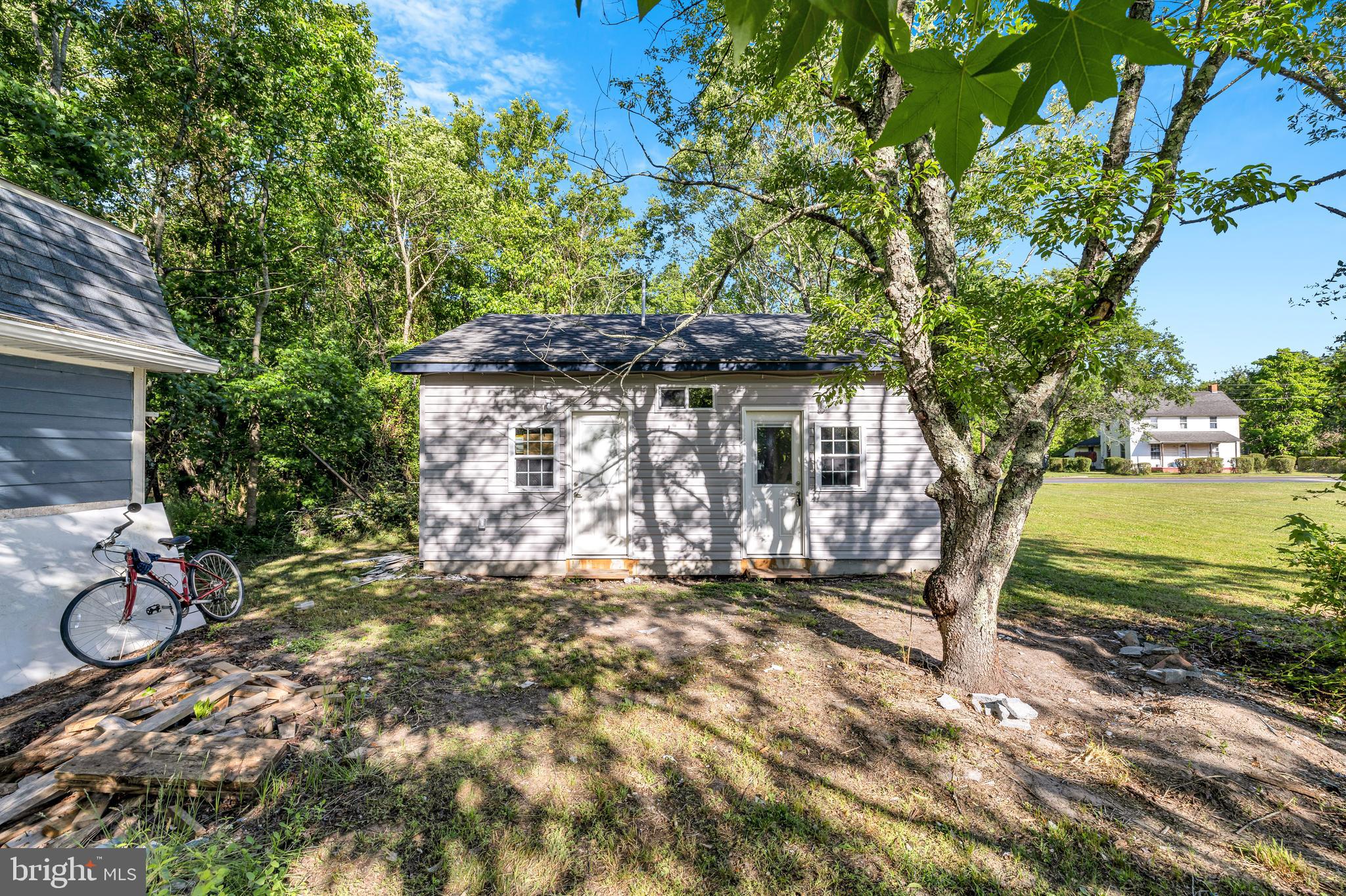 20333 DONOVANS ROAD