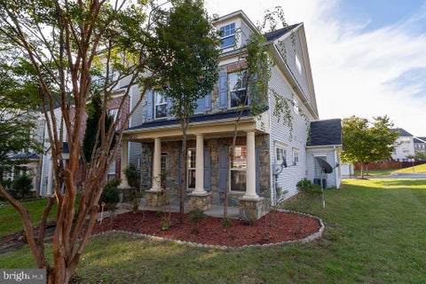 Photo of 16518 Bobster Court, WOODBRIDGE, VA 22191 (MLS # VAPW2125232)